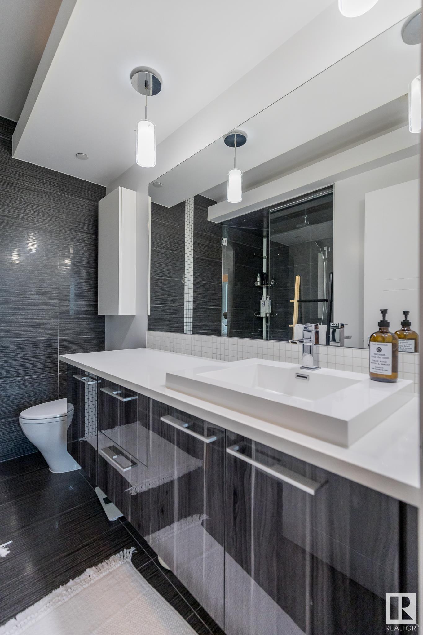      #601 11969 JASPER AV NW , Edmonton,  ,T5K 0P1 ;  Listing Number: MLS E4417900