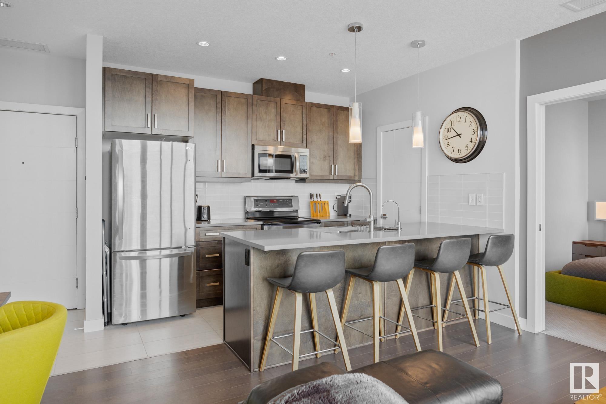      #2706 10238 103 ST NW , Edmonton,  ,T5J 0G6 ;  Listing Number: MLS E4417907