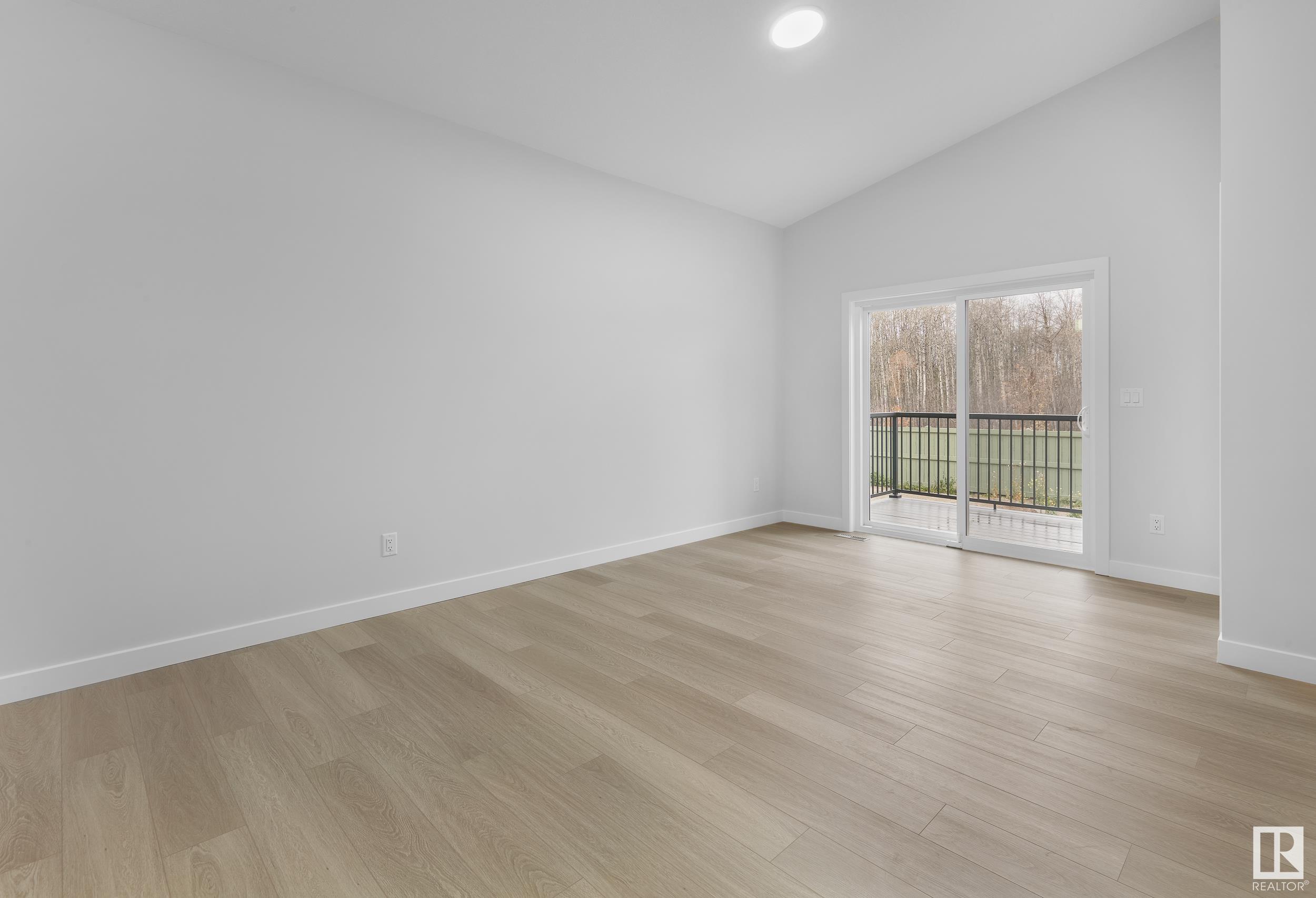      3704 214 ST NW , Edmonton,  ,T6M 1S3 ;  Listing Number: MLS E4417908