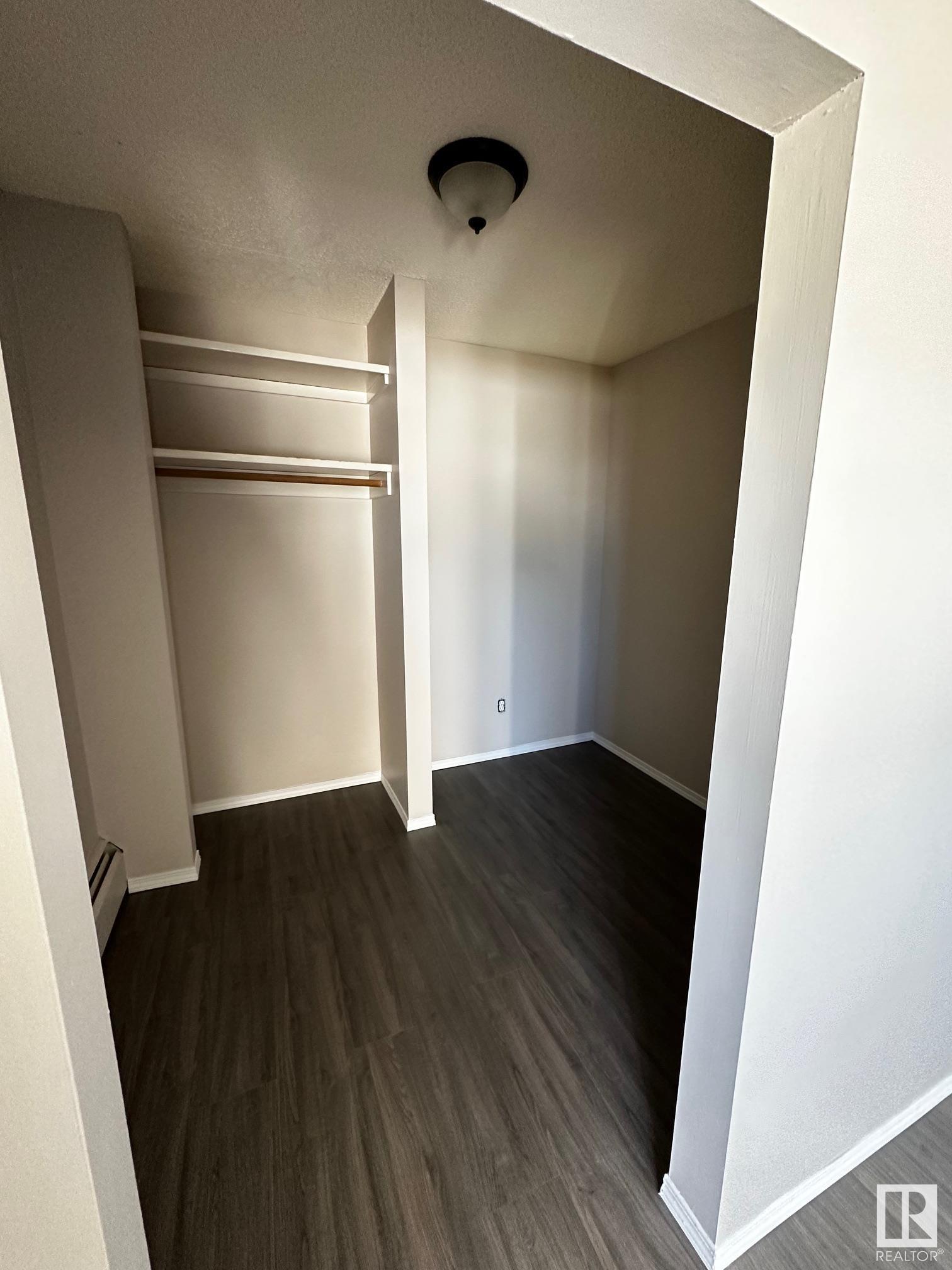      #8 12725 81 ST NW , Edmonton,  ,T5C 1M7 ;  Listing Number: MLS E4417912