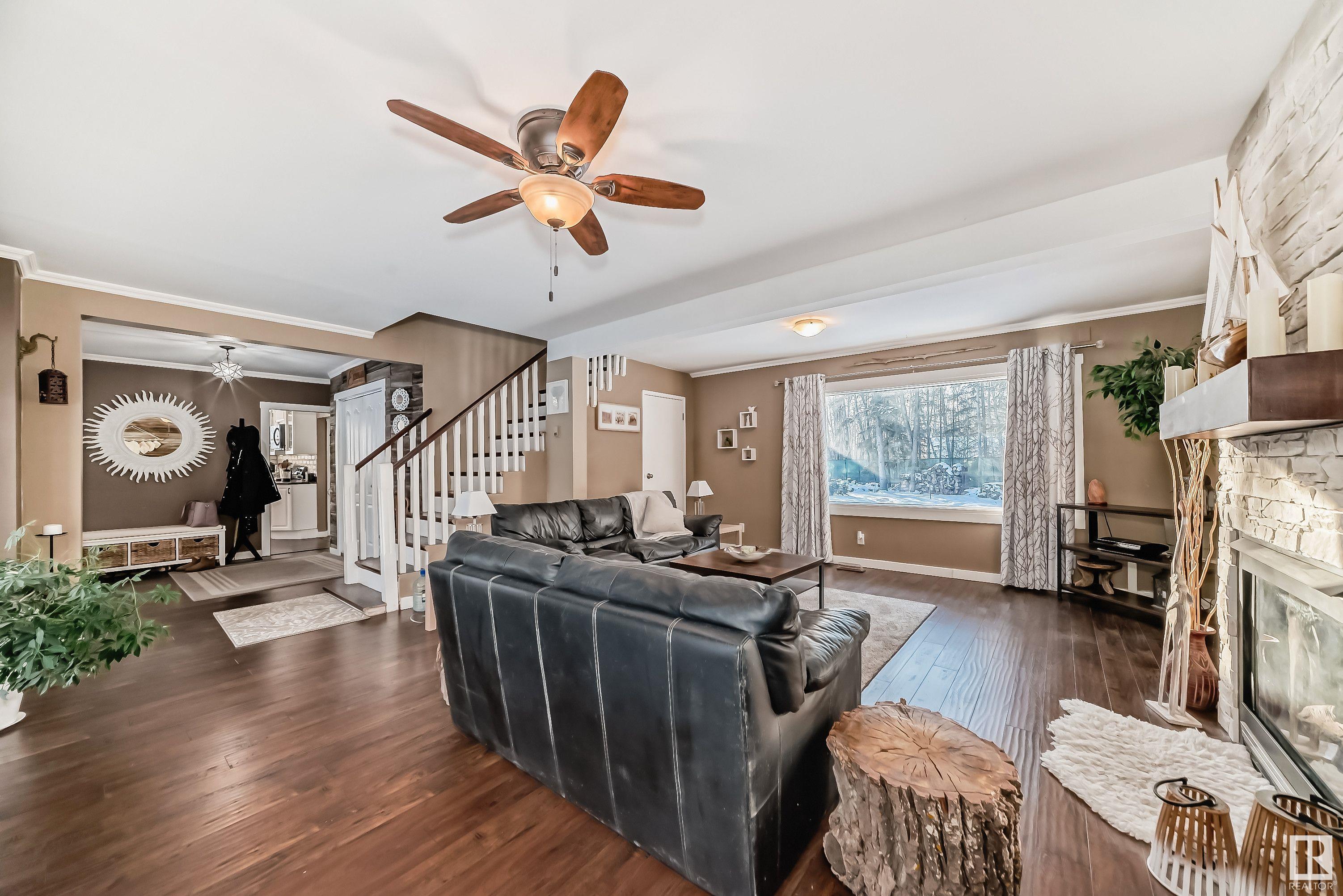      715 Blue Heron DR NW , Rural Lac Ste. Anne County,  ,T0E 1V0 ;  Listing Number: MLS E4417915