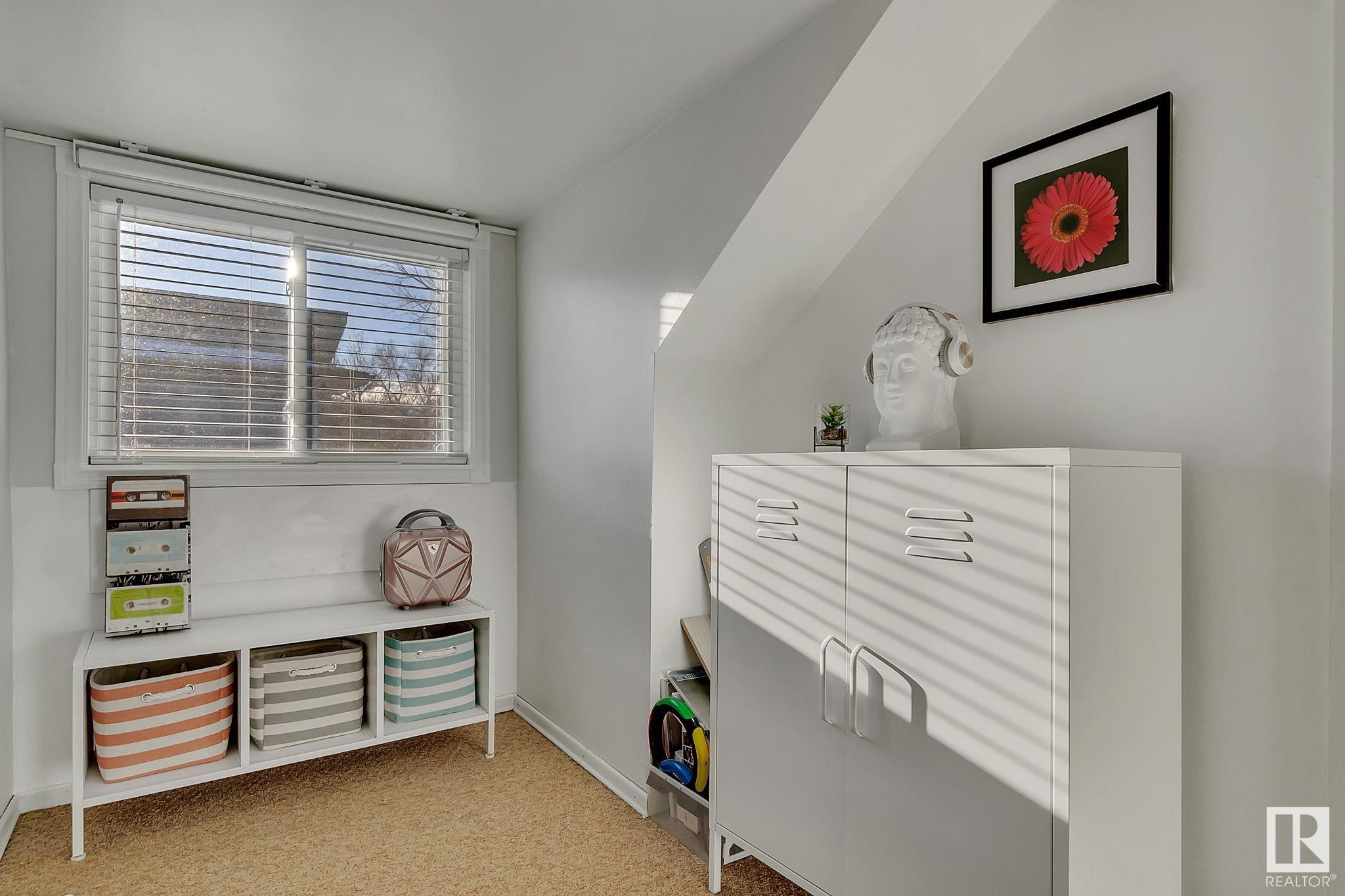      11509 88 ST NW , Edmonton,  ,T5B 3R2 ;  Listing Number: MLS E4417921
