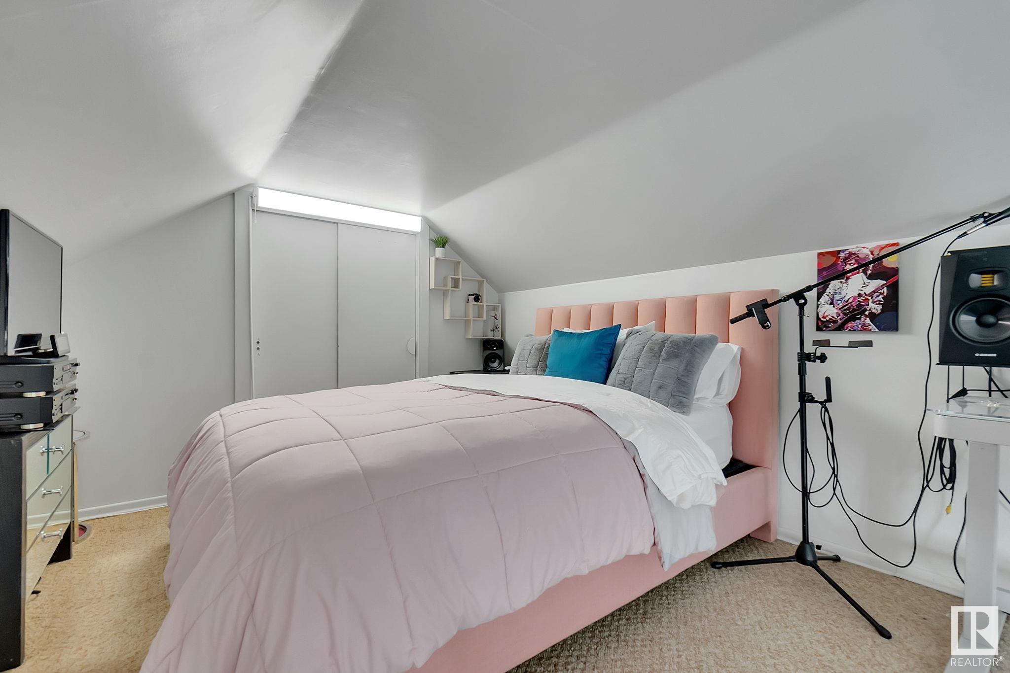     11509 88 ST NW , Edmonton,  ,T5B 3R2 ;  Listing Number: MLS E4417921