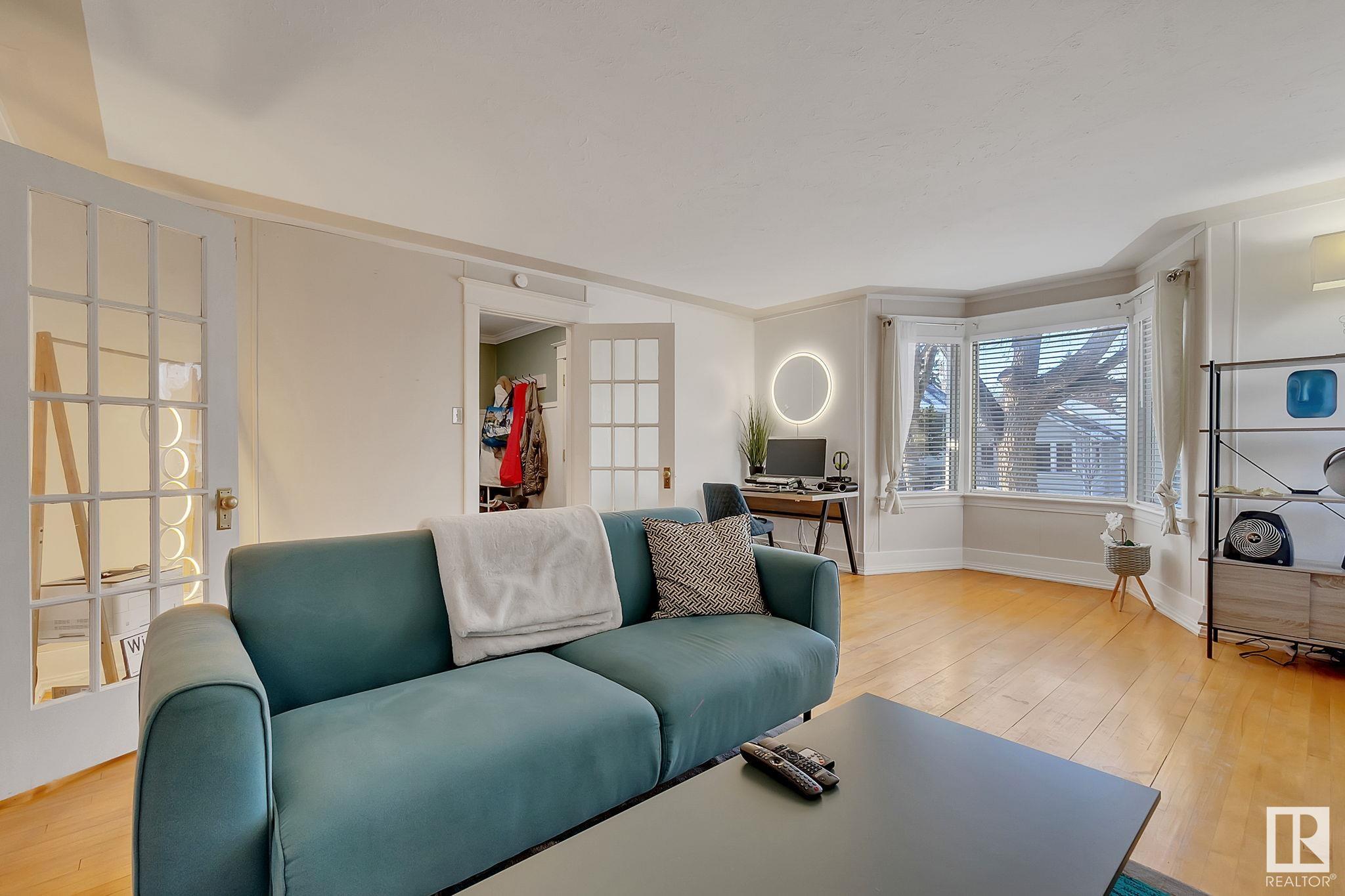      11509 88 ST NW , Edmonton,  ,T5B 3R2 ;  Listing Number: MLS E4417921