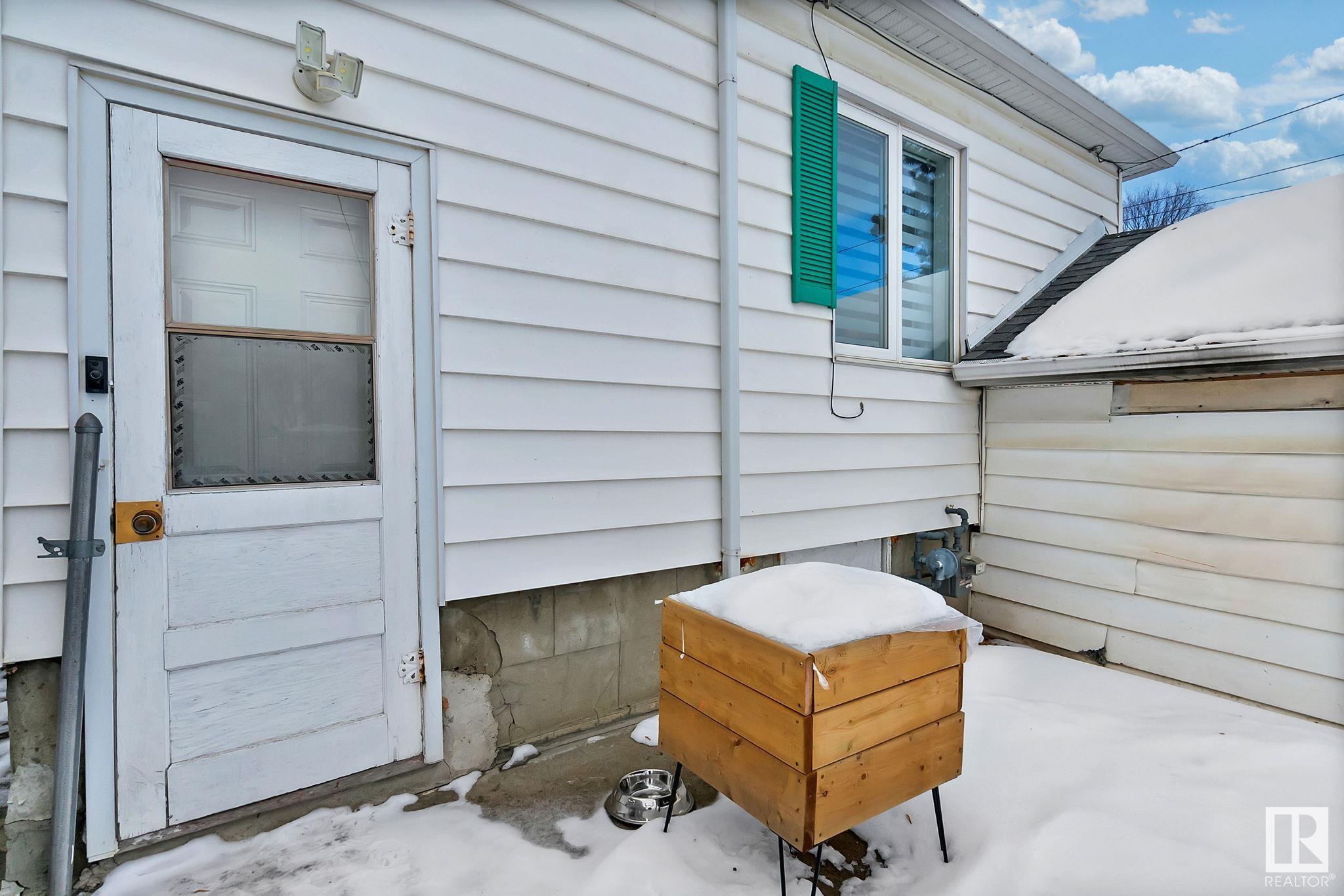      11509 88 ST NW , Edmonton,  ,T5B 3R2 ;  Listing Number: MLS E4417921