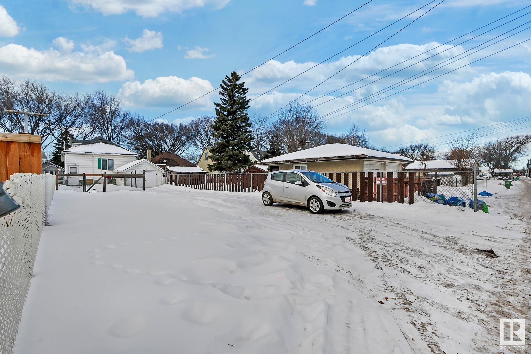      11509 88 ST NW , Edmonton,  ,T5B 3R2 ;  Listing Number: MLS E4417921