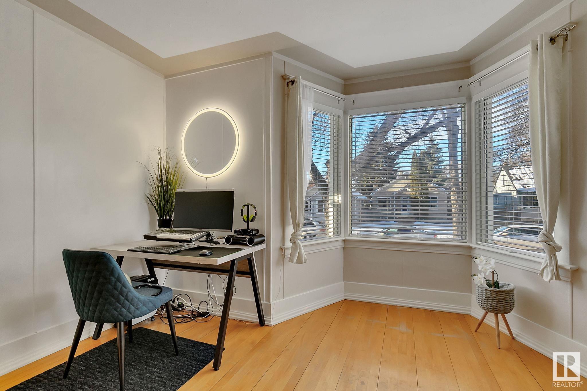      11509 88 ST NW , Edmonton,  ,T5B 3R2 ;  Listing Number: MLS E4417921