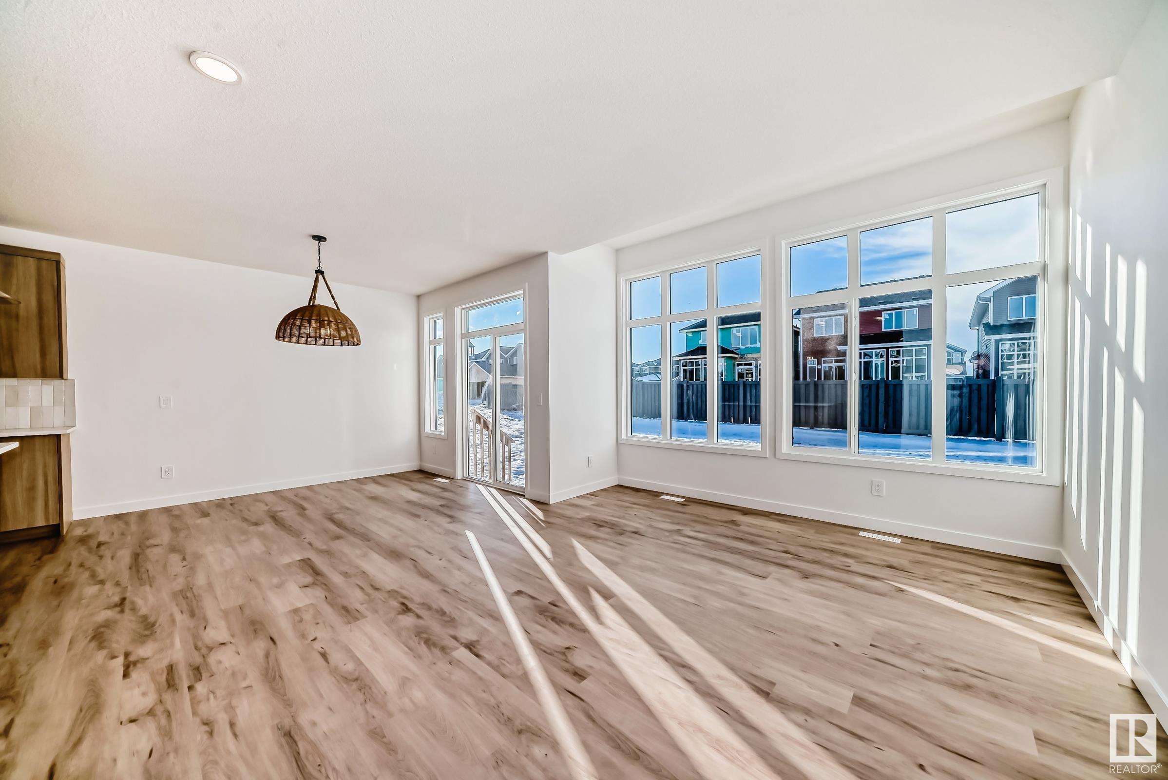      3316 168 ST SW , Edmonton,  ,T6W 5M3 ;  Listing Number: MLS E4417922