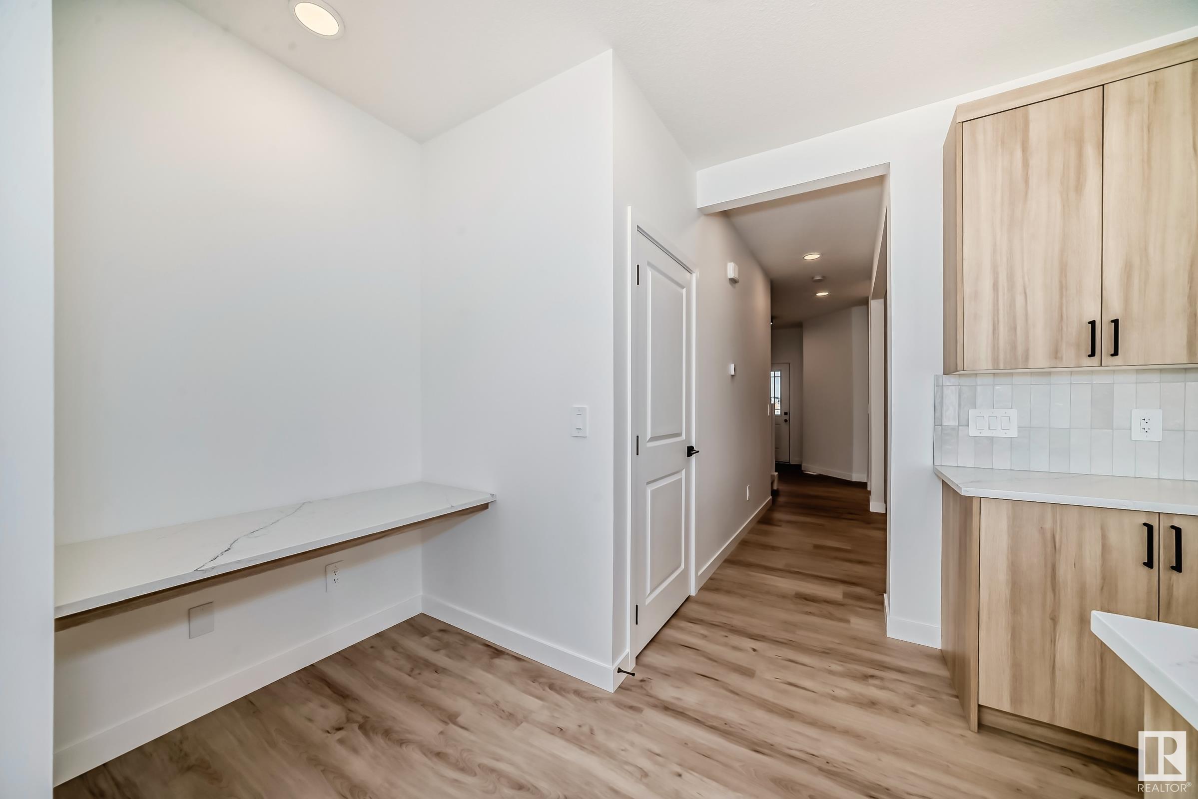      3316 168 ST SW , Edmonton,  ,T6W 5M3 ;  Listing Number: MLS E4417922