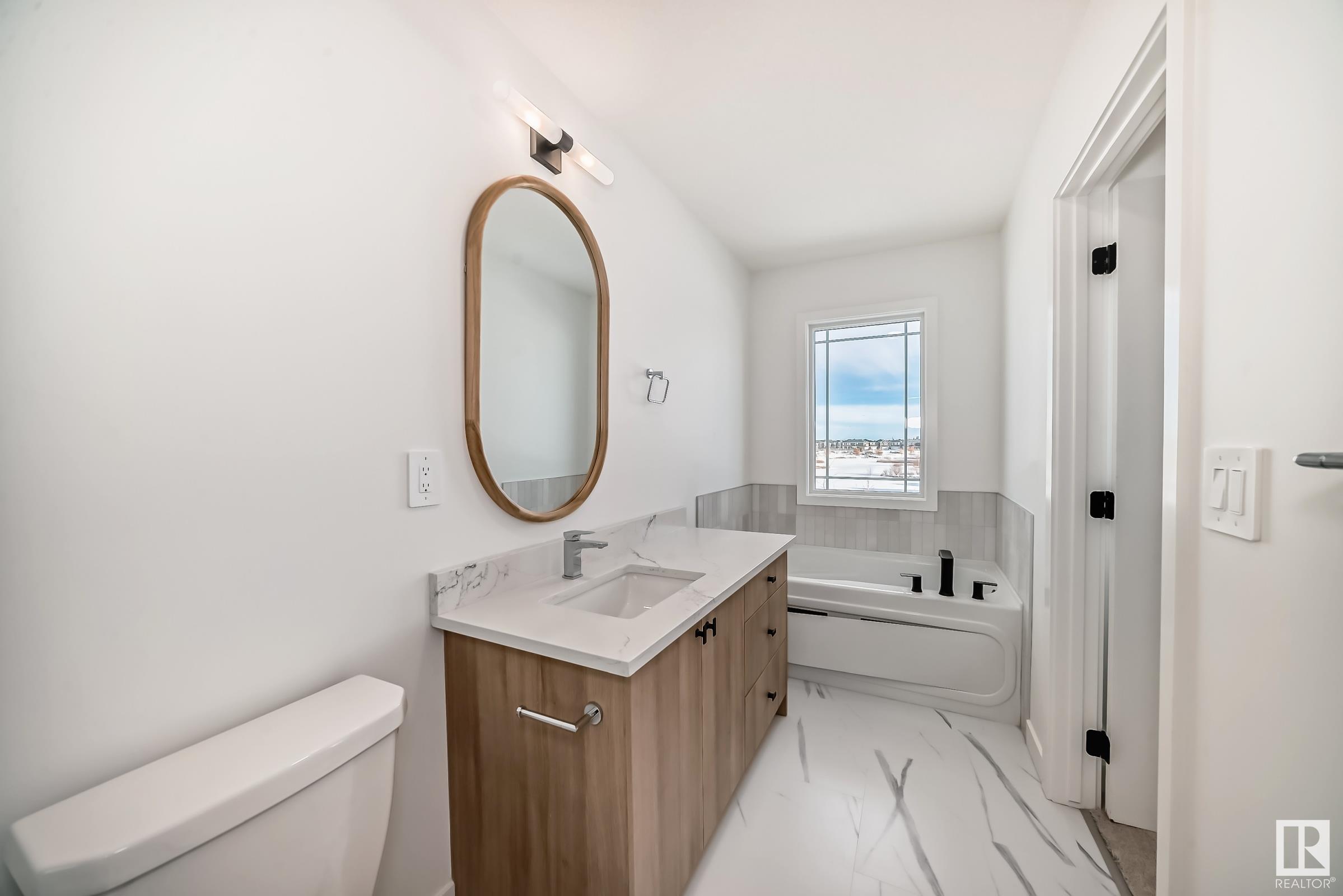     3316 168 ST SW , Edmonton,  ,T6W 5M3 ;  Listing Number: MLS E4417922