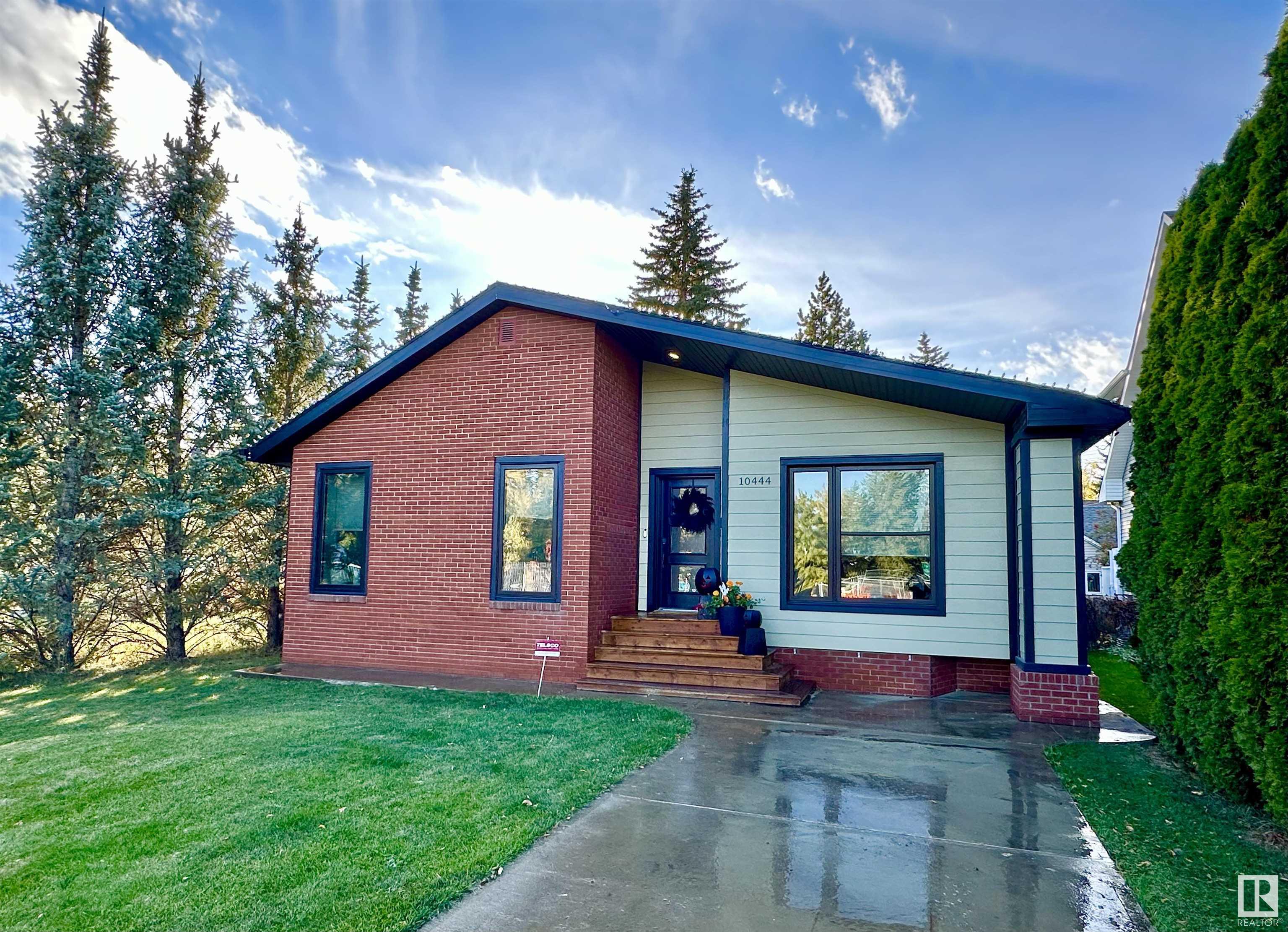      10444 131 ST NW , Edmonton,  ,T5N 1Y3 ;  Listing Number: MLS E4417924