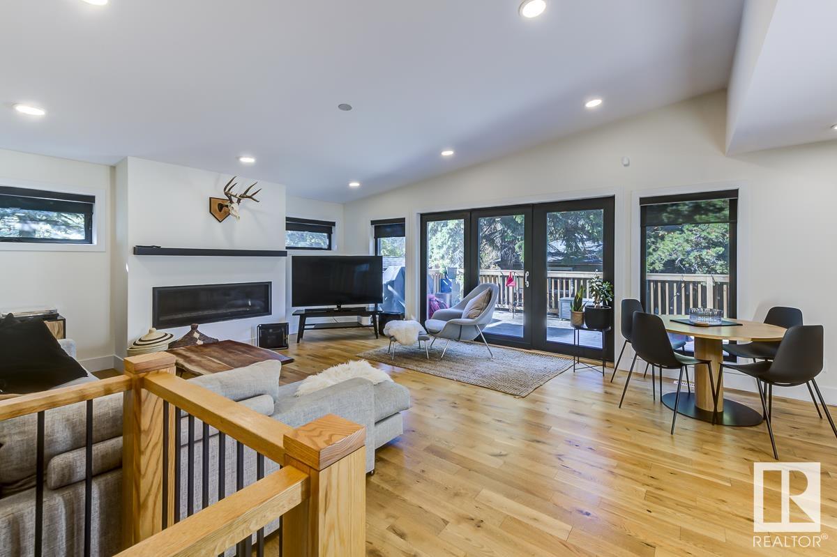      10444 131 ST NW , Edmonton,  ,T5N 1Y3 ;  Listing Number: MLS E4417924