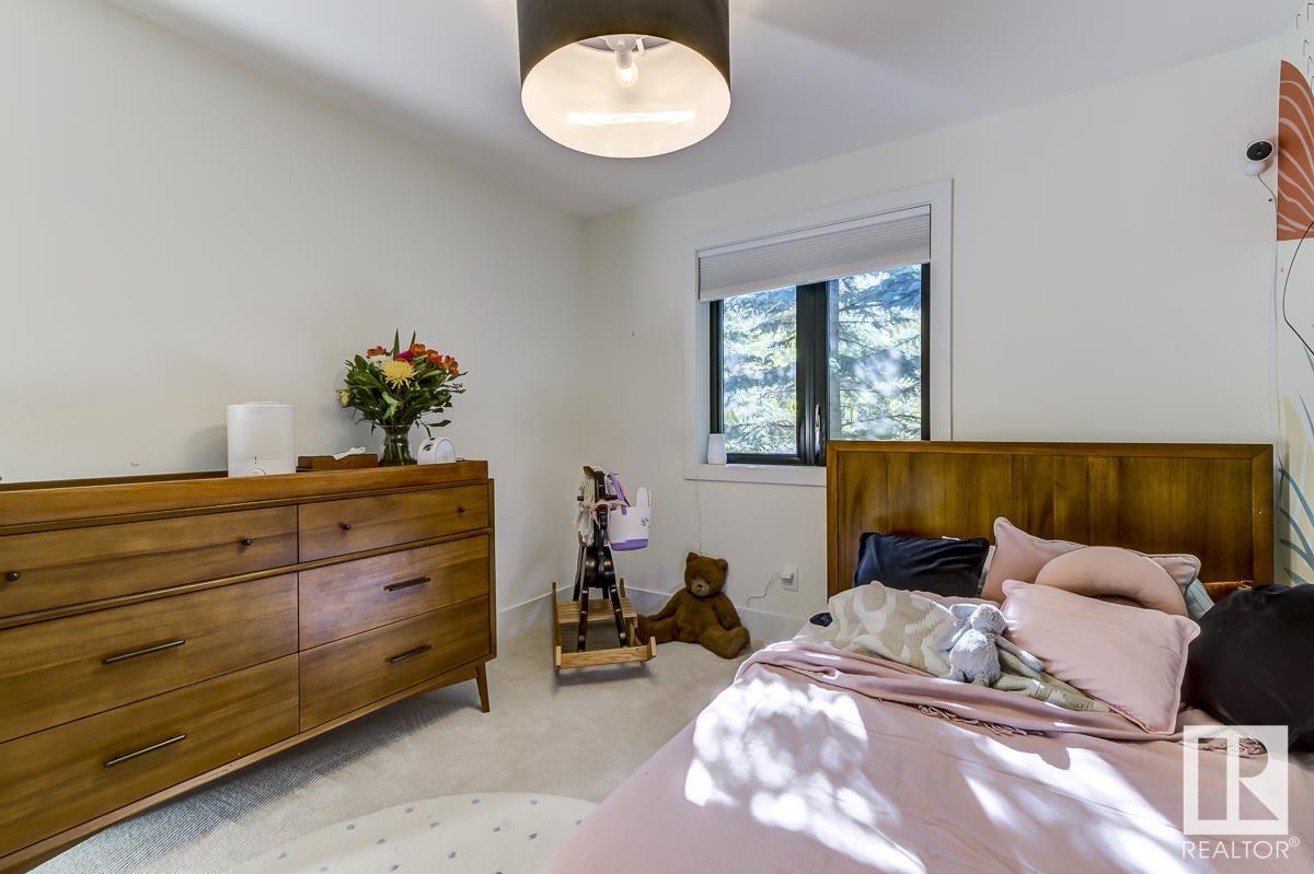      10444 131 ST NW , Edmonton,  ,T5N 1Y3 ;  Listing Number: MLS E4417924