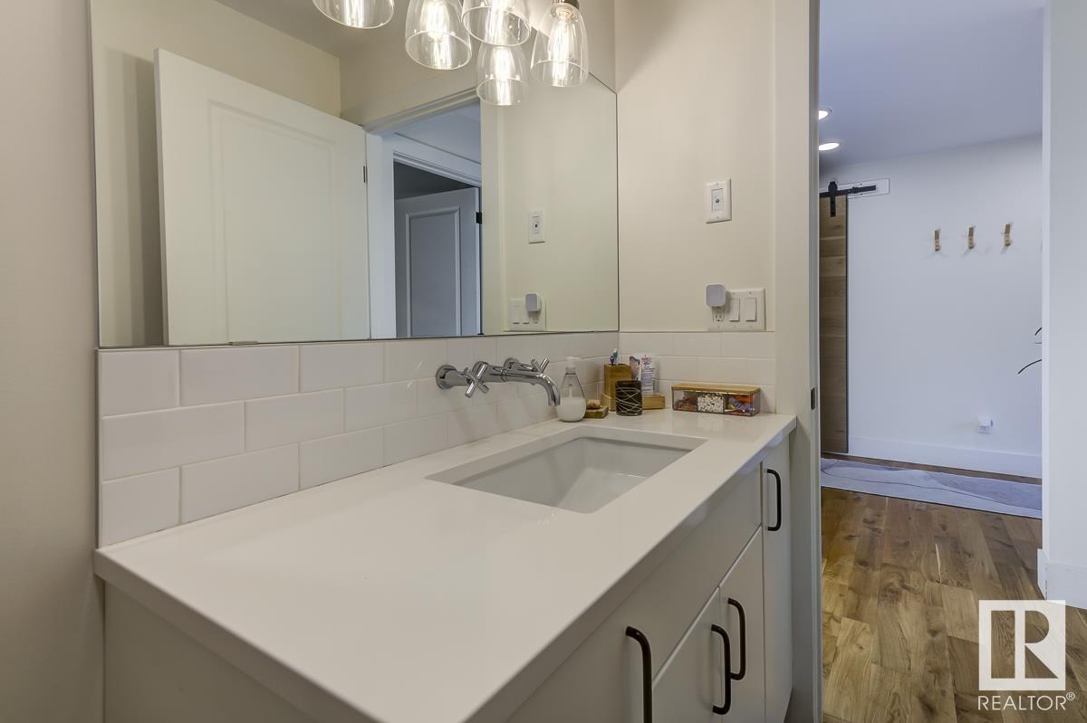      10444 131 ST NW , Edmonton,  ,T5N 1Y3 ;  Listing Number: MLS E4417924