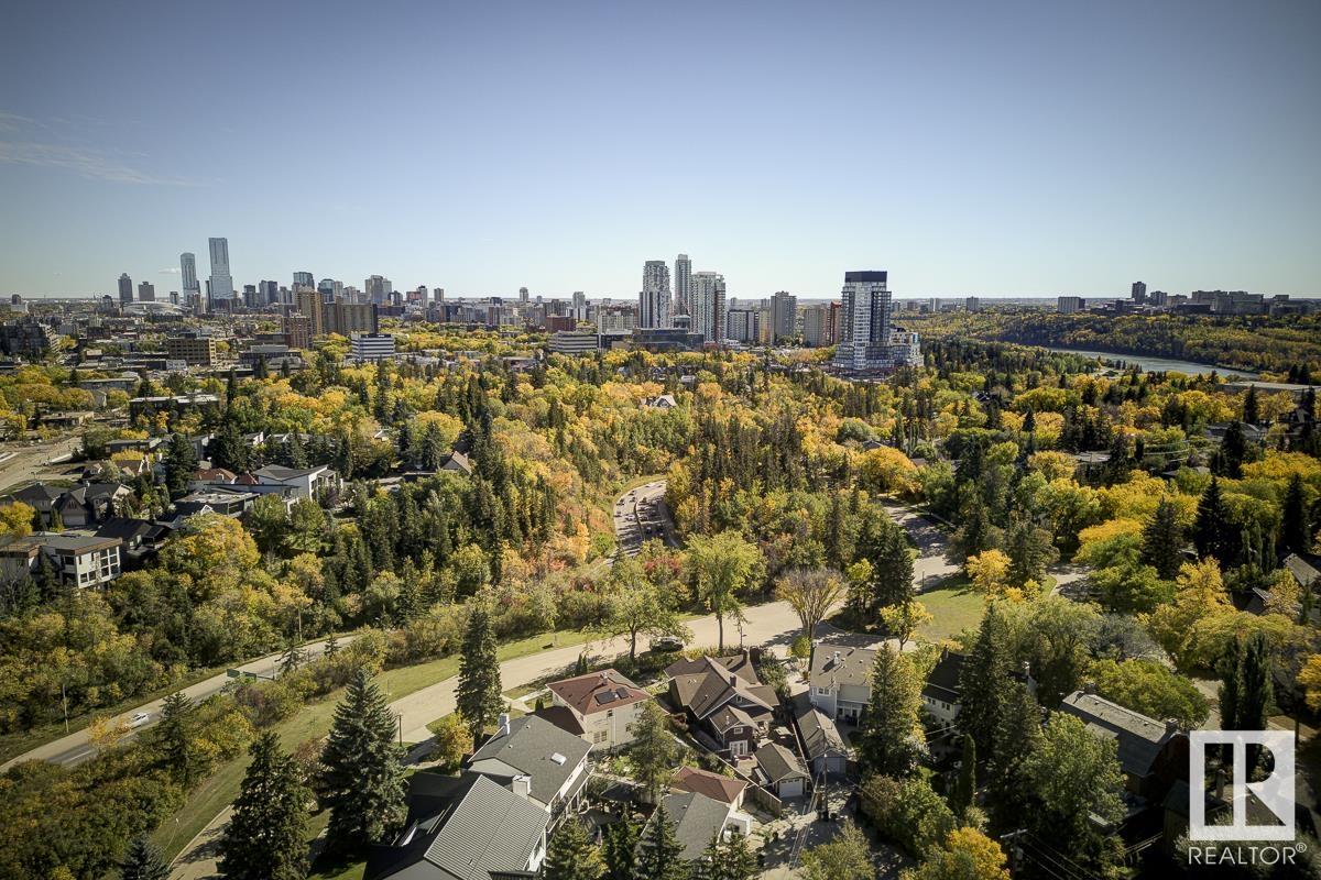      10444 131 ST NW , Edmonton,  ,T5N 1Y3 ;  Listing Number: MLS E4417924