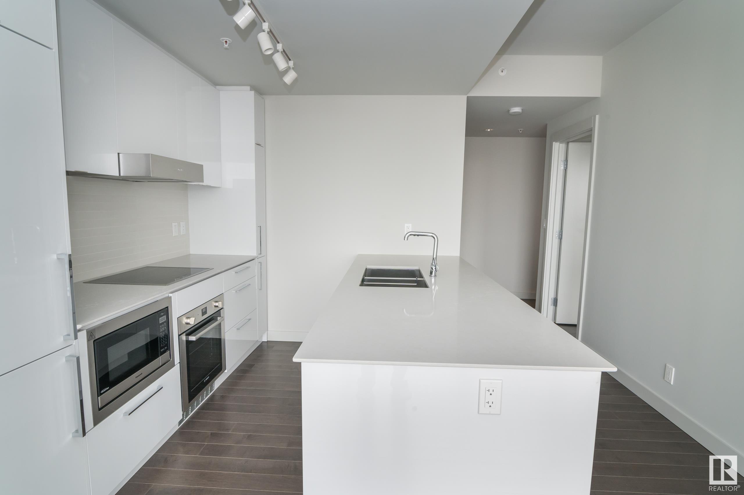      #2612 10360 102 ST NW , Edmonton,  ,T5J 0K6 ;  Listing Number: MLS E4417925