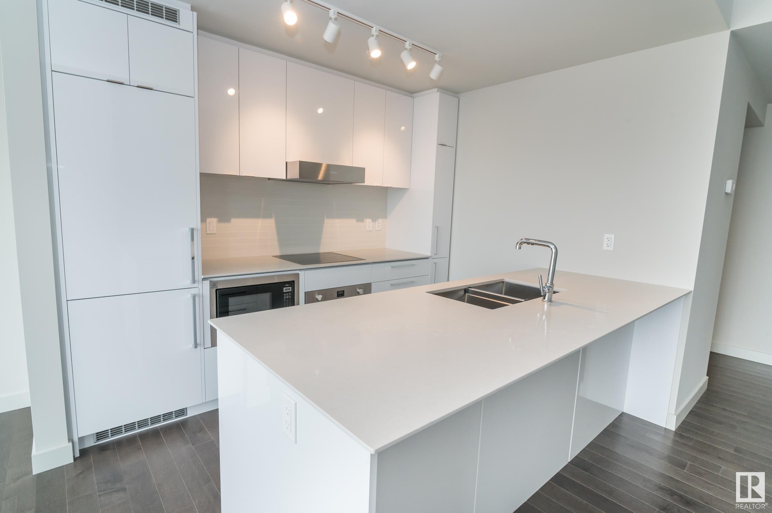      #2612 10360 102 ST NW , Edmonton,  ,T5J 0K6 ;  Listing Number: MLS E4417925