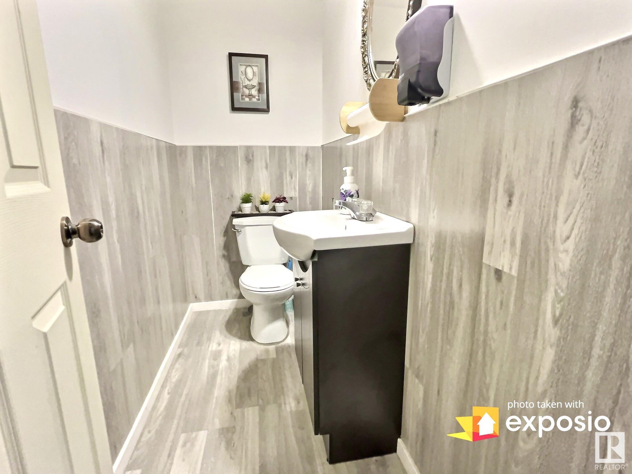 Photo 6 at 13039 132 Avenue NW, Athlone, Edmonton