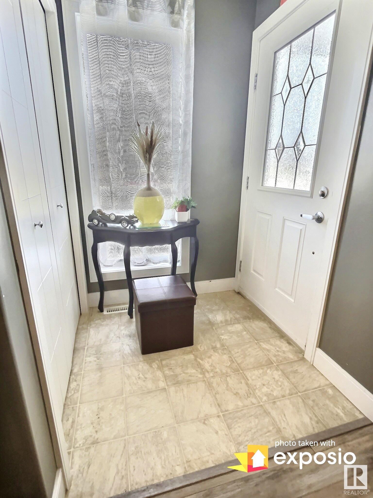 Photo 7 at 13039 132 Avenue NW, Athlone, Edmonton