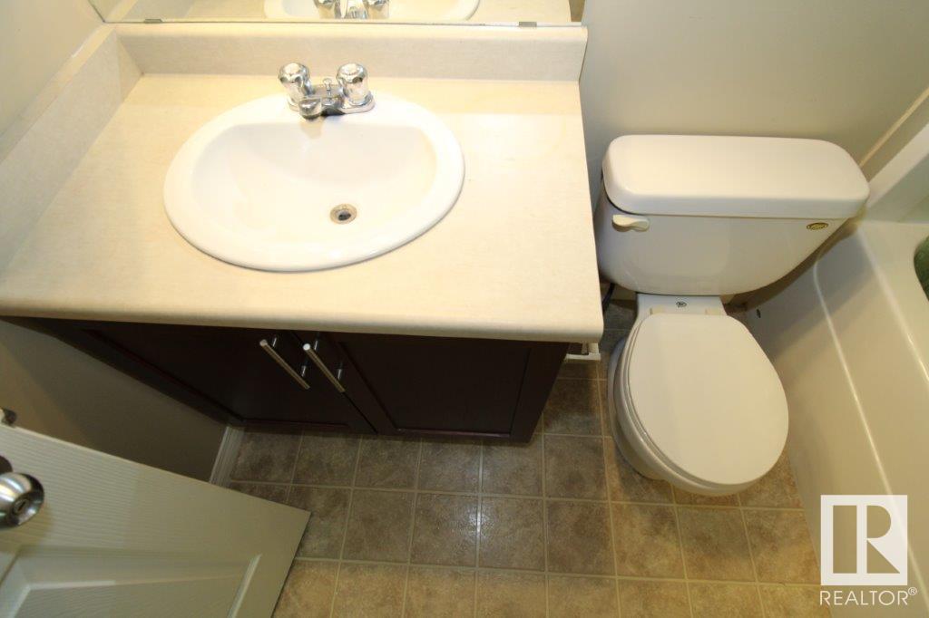      #49 2051 TOWNE CENTRE BV NW , Edmonton,  ,T6R 0G8 ;  Listing Number: MLS E4417937