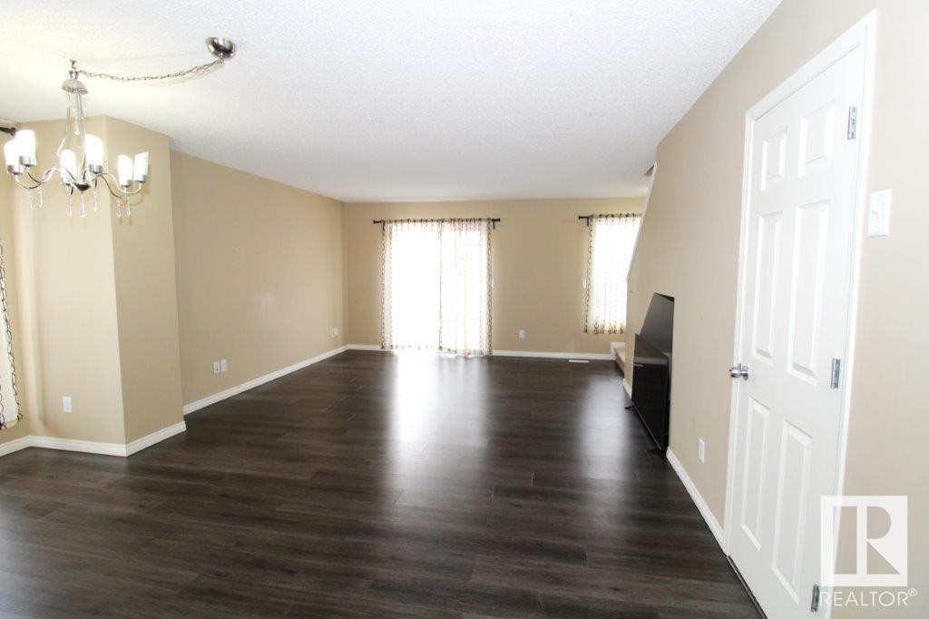      #49 2051 TOWNE CENTRE BV NW , Edmonton,  ,T6R 0G8 ;  Listing Number: MLS E4417937