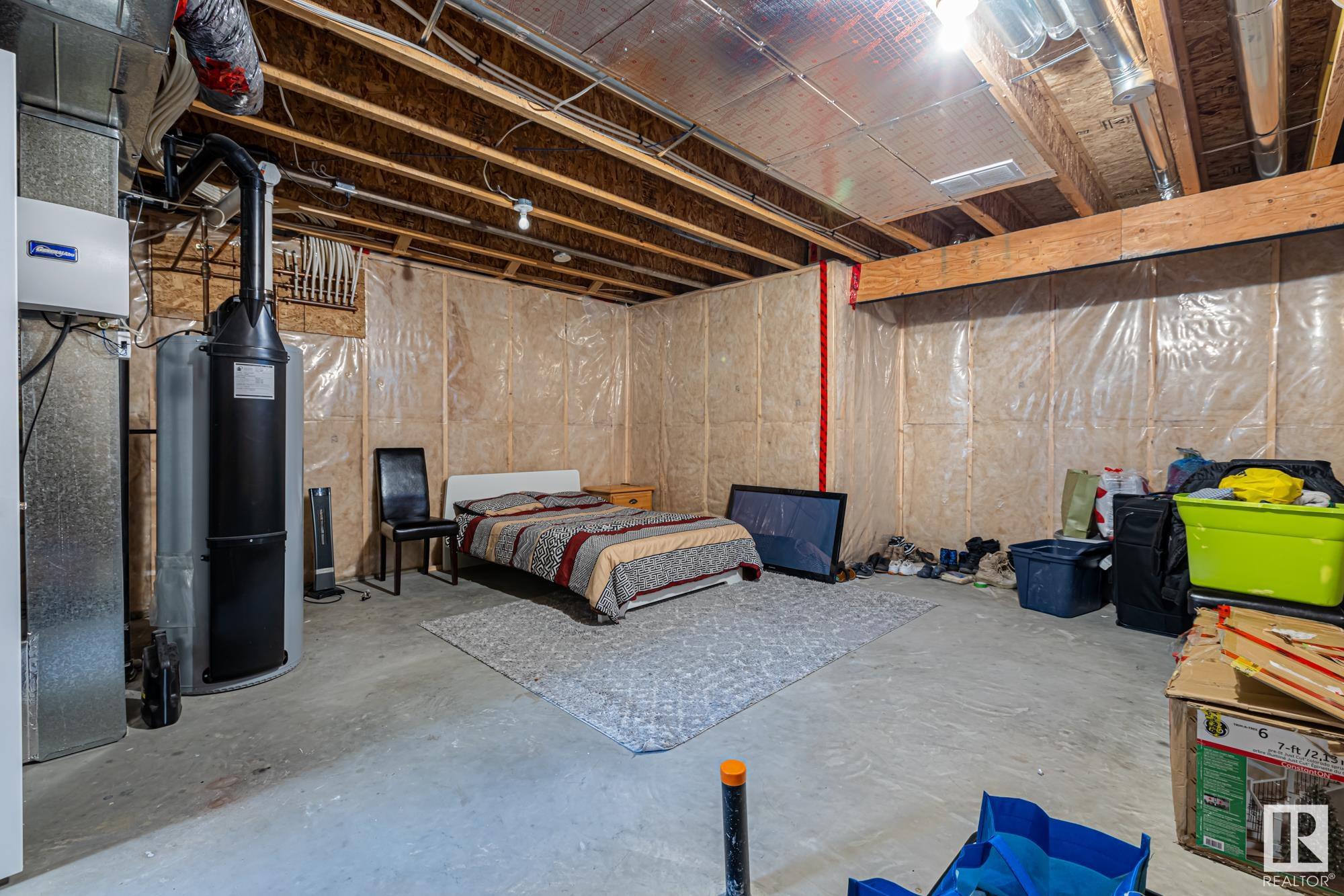      18111 75 ST NW , Edmonton,  ,T5Z 0M2 ;  Listing Number: MLS E4417950