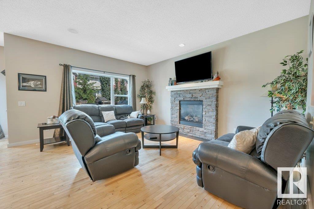      21632 94B AV NW , Edmonton,  ,T5T 1M9 ;  Listing Number: MLS E4417956
