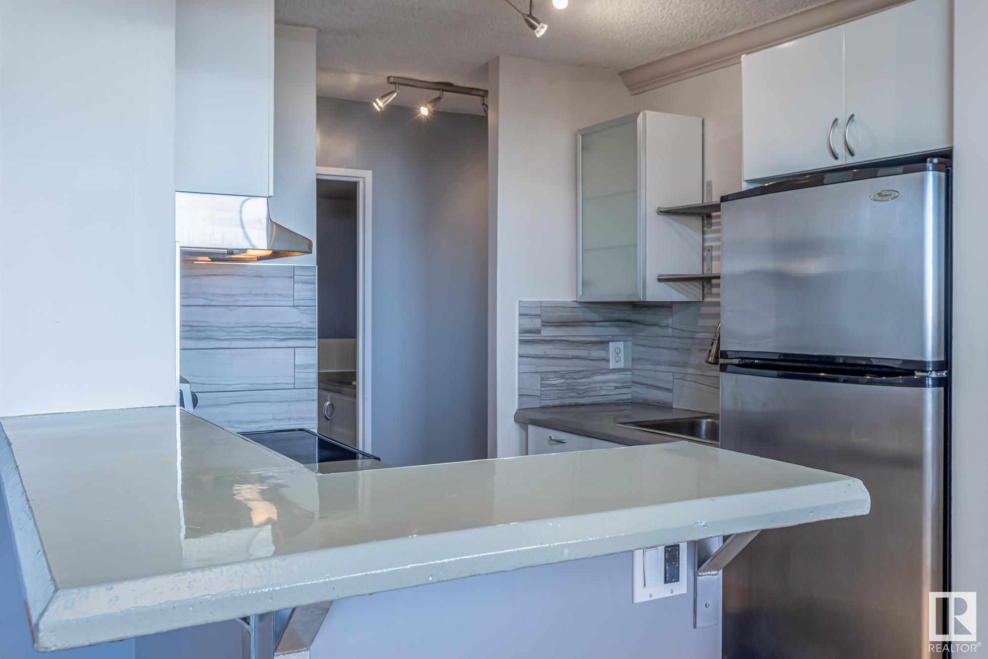      #1004 13910 STONY PLAIN RD NW , Edmonton,  ,T5N 3R2 ;  Listing Number: MLS E4417964
