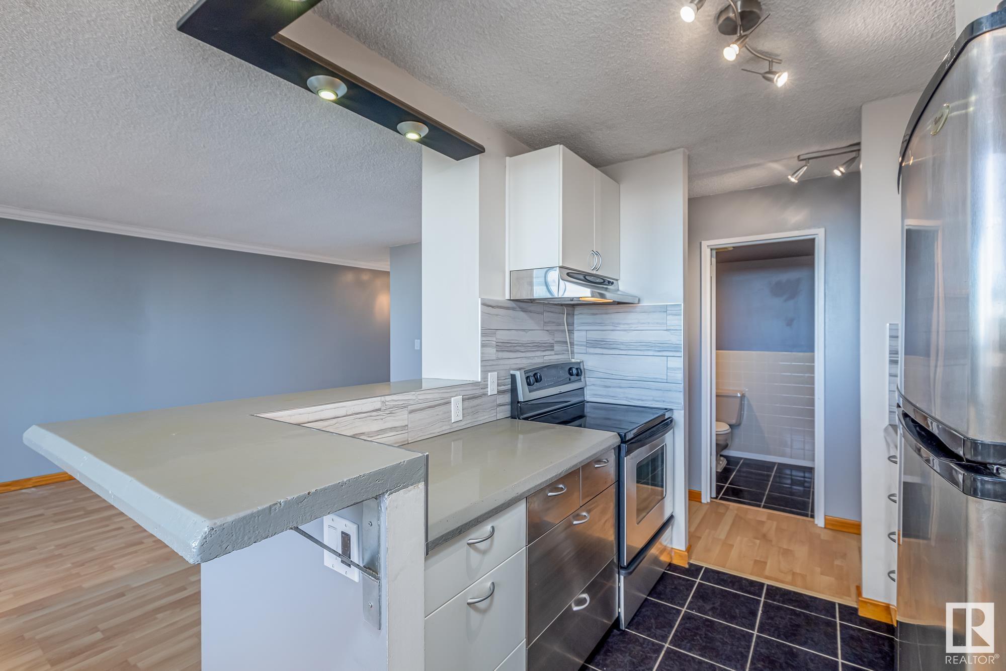      #1004 13910 STONY PLAIN RD NW , Edmonton,  ,T5N 3R2 ;  Listing Number: MLS E4417964