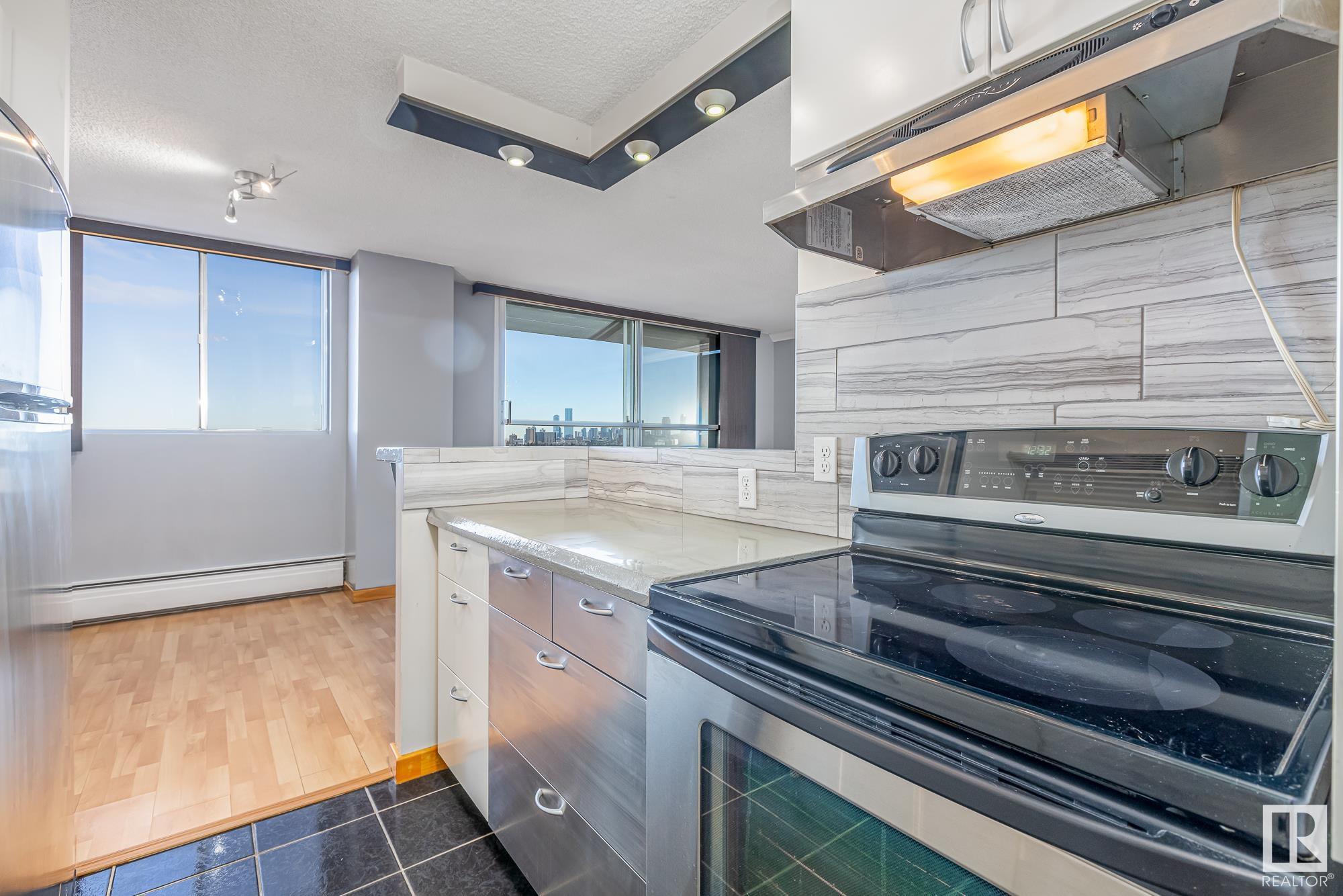      #1004 13910 STONY PLAIN RD NW , Edmonton,  ,T5N 3R2 ;  Listing Number: MLS E4417964