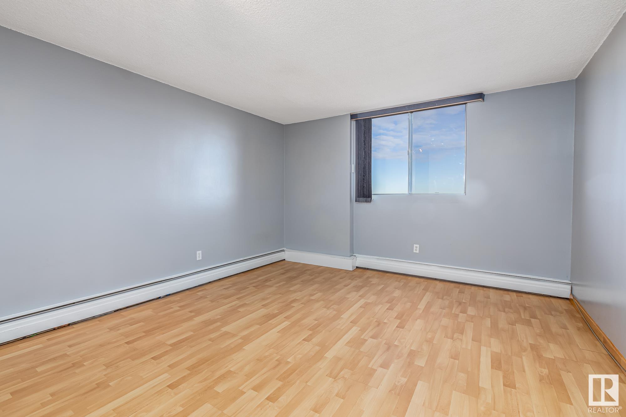      #1004 13910 STONY PLAIN RD NW , Edmonton,  ,T5N 3R2 ;  Listing Number: MLS E4417964