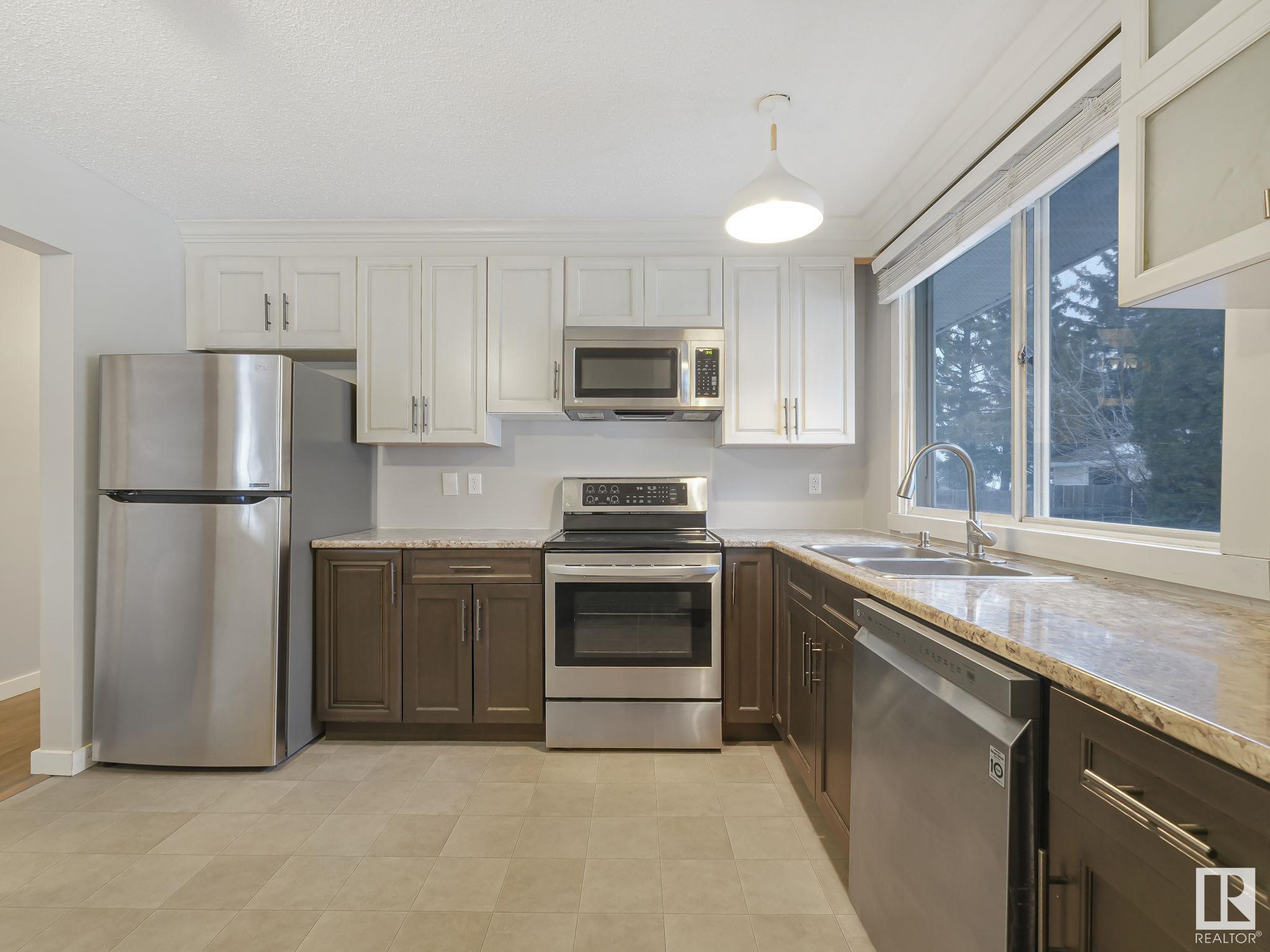      41 Moreland RD , Sherwood Park,  ,T8A 0P4 ;  Listing Number: MLS E4417973