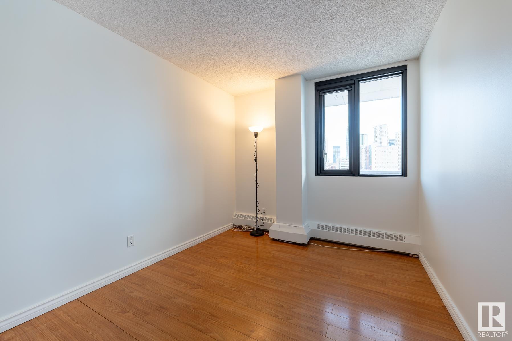      #701 10145 109 ST NW , Edmonton,  ,T5J 3M5 ;  Listing Number: MLS E4417975