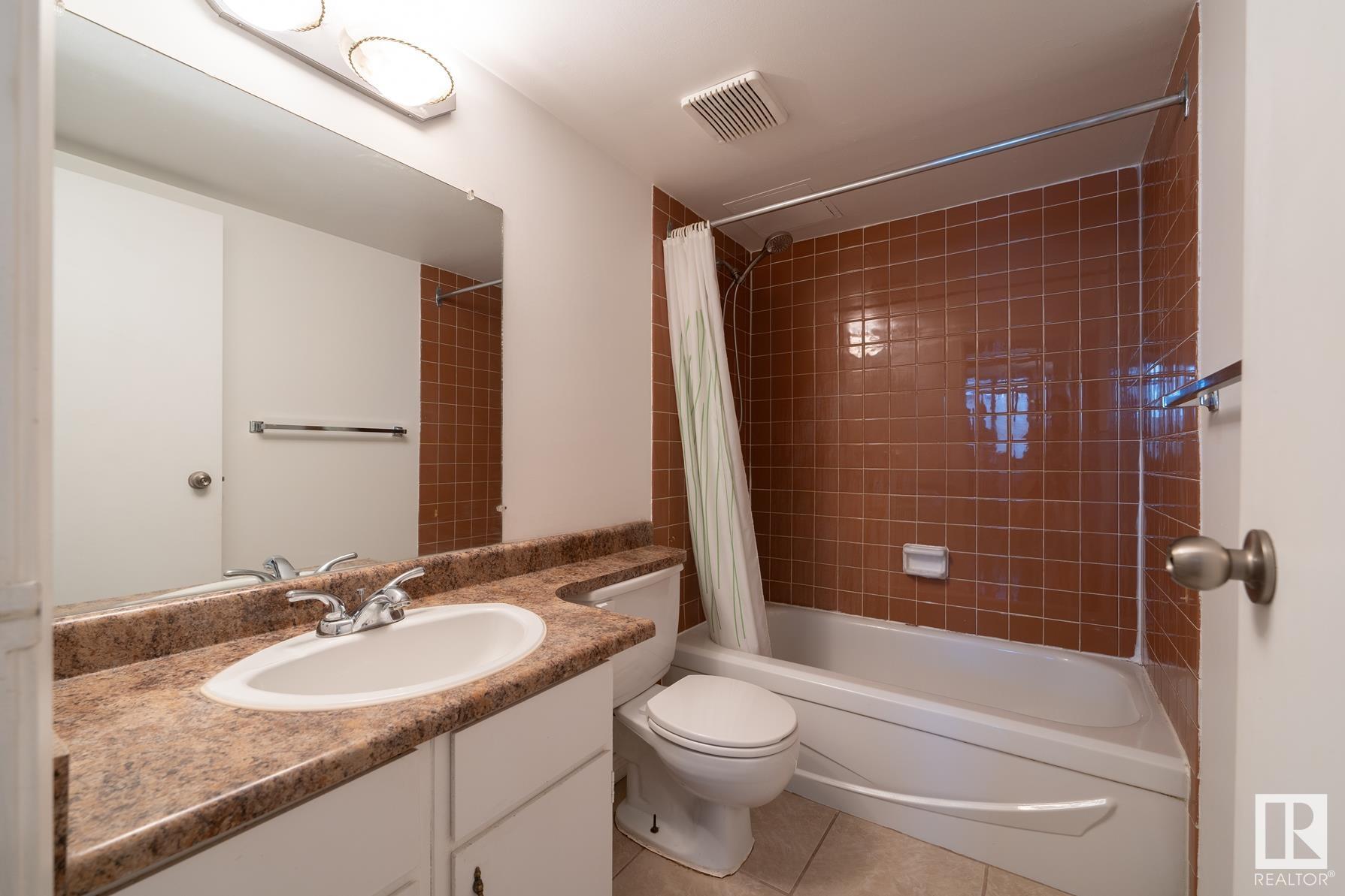      #701 10145 109 ST NW , Edmonton,  ,T5J 3M5 ;  Listing Number: MLS E4417975