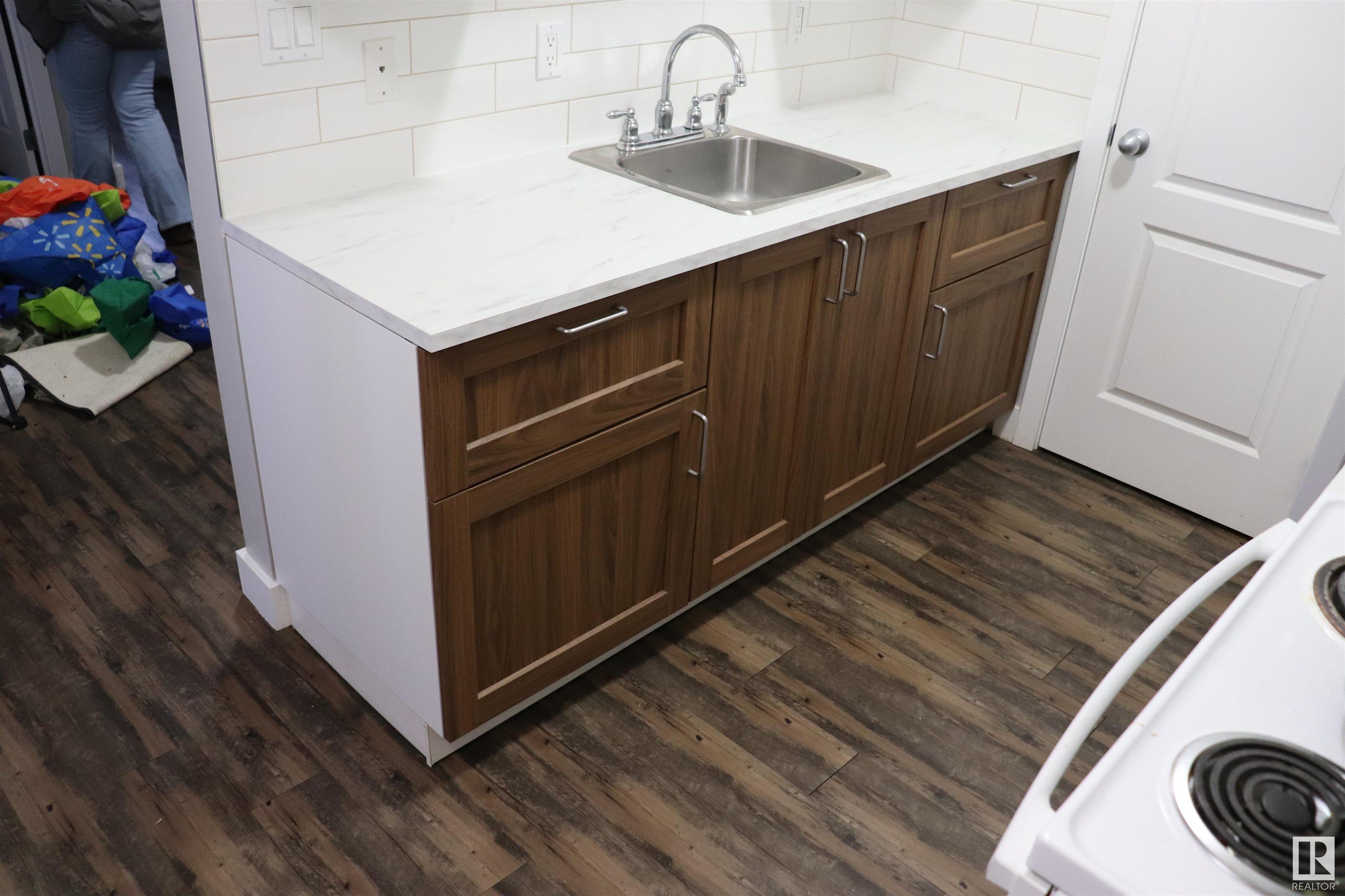      11821 105 ST NW , Edmonton,  ,T5G 2N1 ;  Listing Number: MLS E4417984
