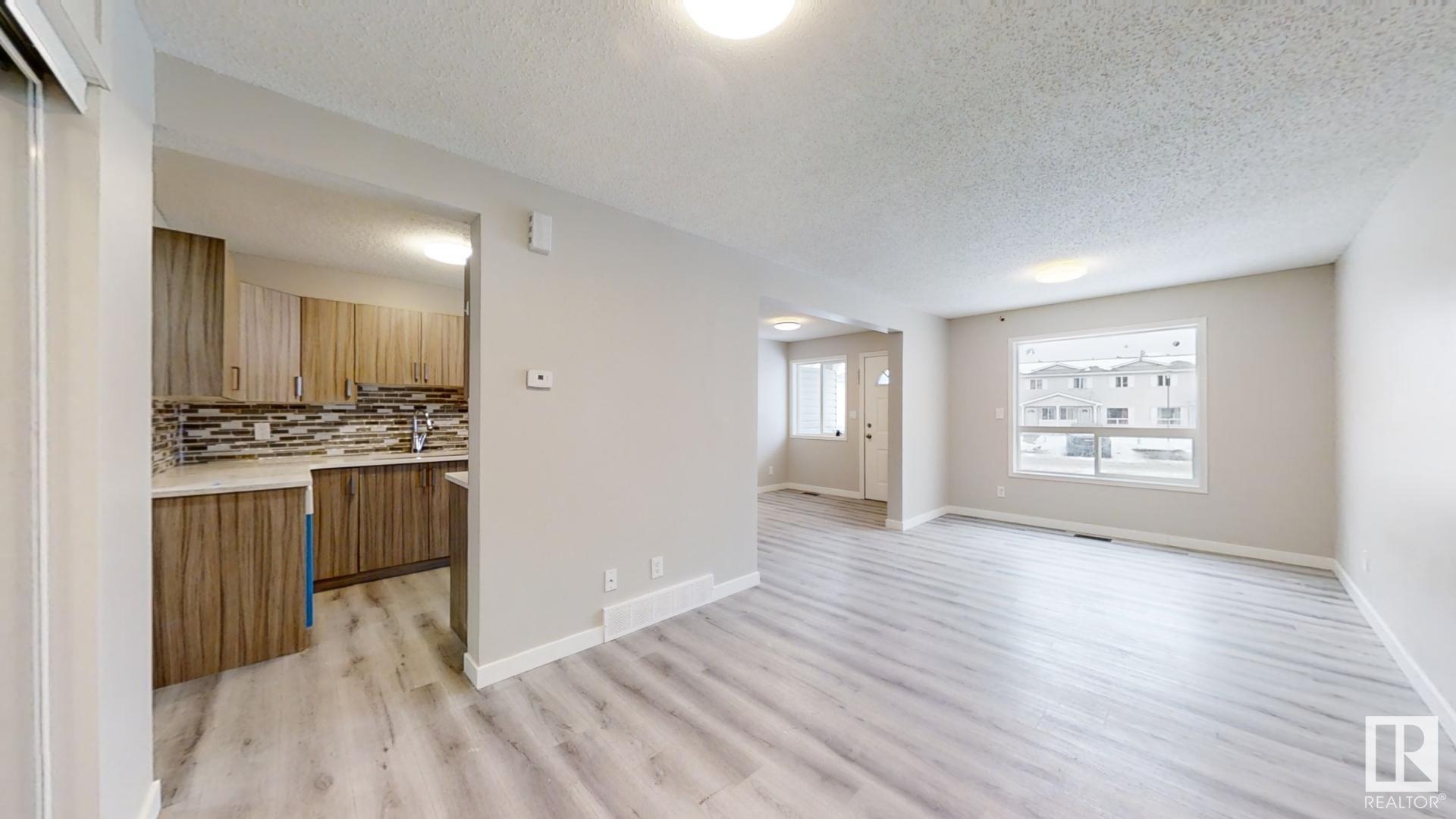      #5 1580 MILL WOODS RD E NW , Edmonton,  ,T6L 6W3 ;  Listing Number: MLS E4417986