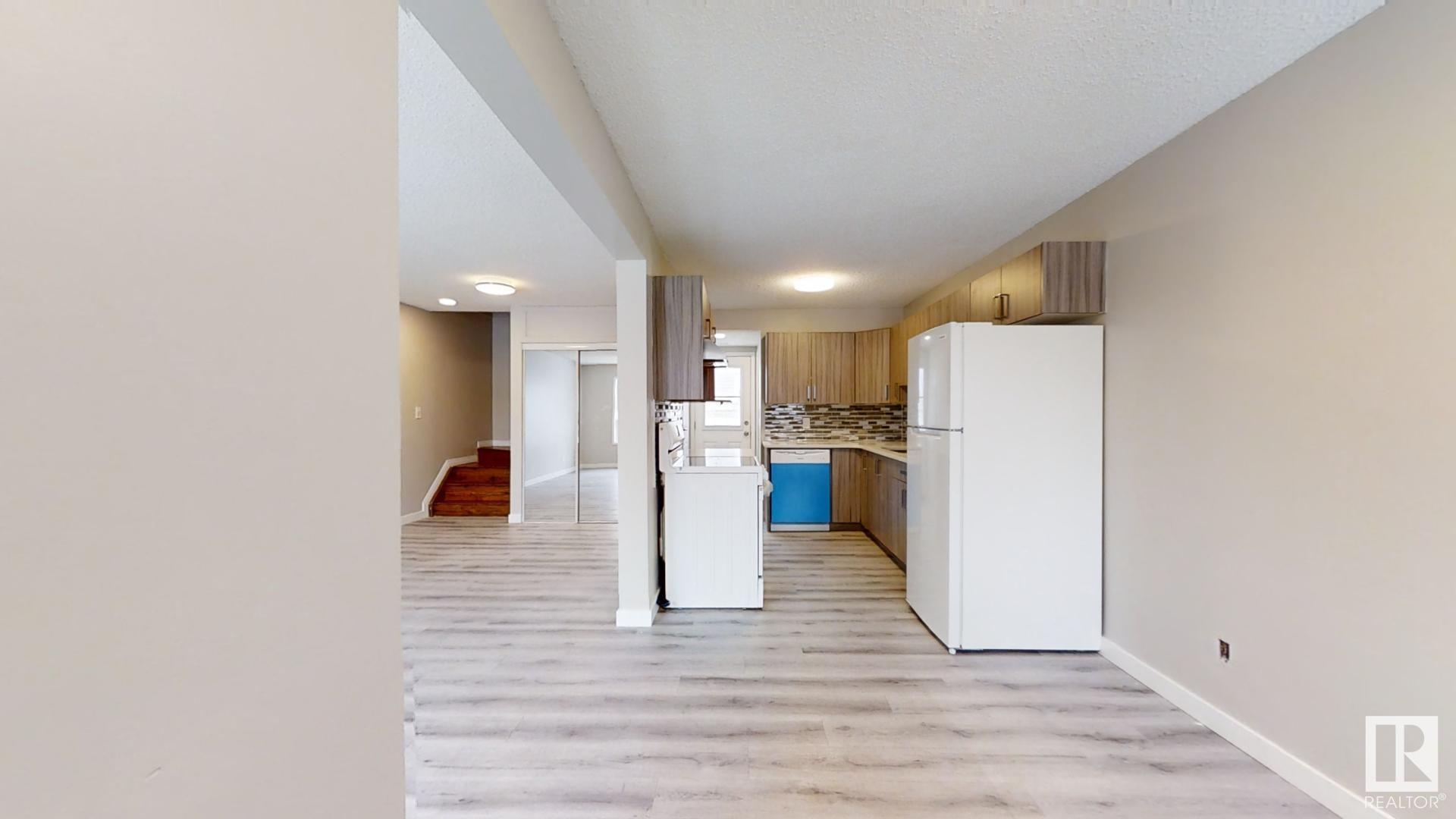      #5 1580 MILL WOODS RD E NW , Edmonton,  ,T6L 6W3 ;  Listing Number: MLS E4417986