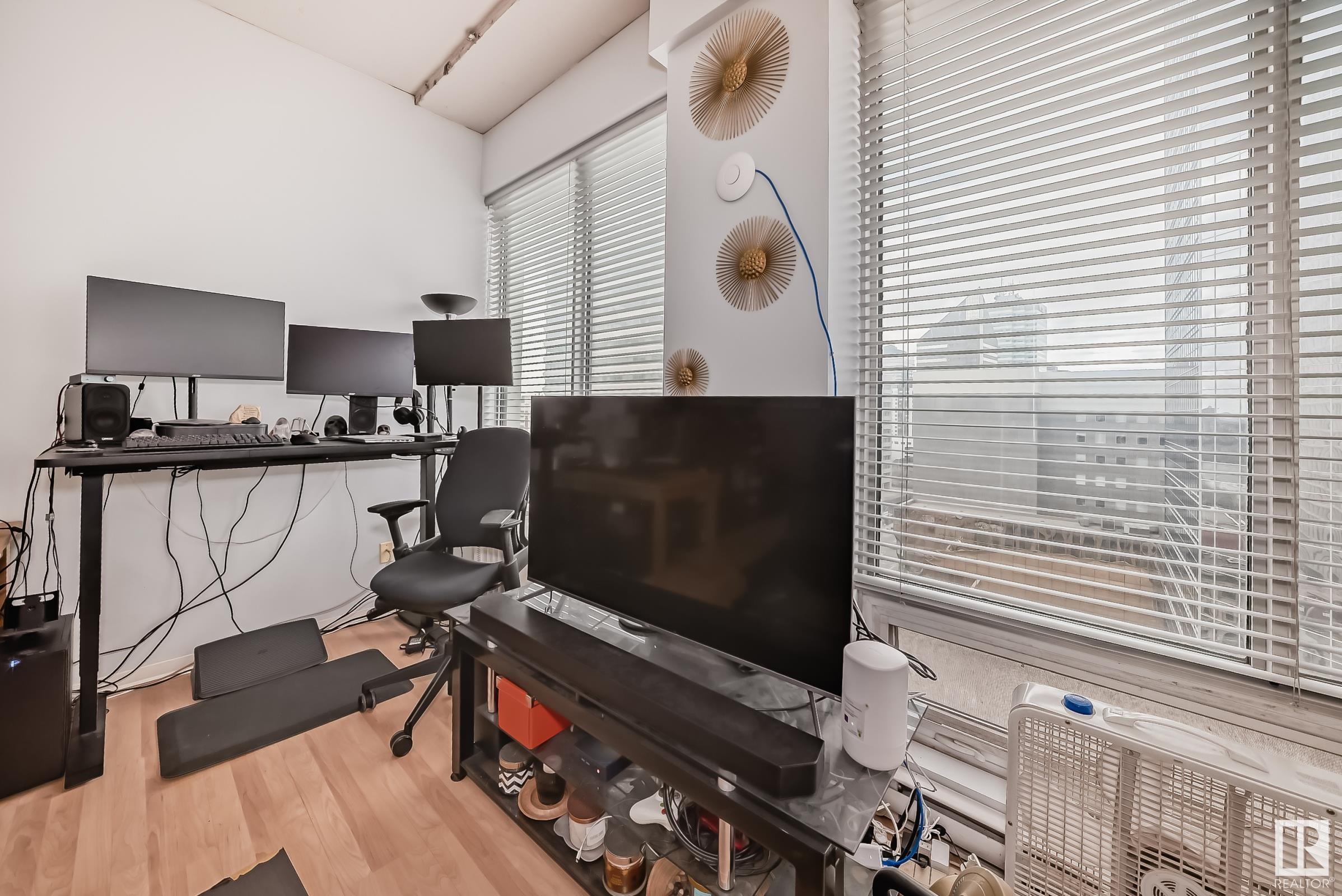      #1207 10024 JASPER AV NW , Edmonton,  ,T5J 1R9 ;  Listing Number: MLS E4417996