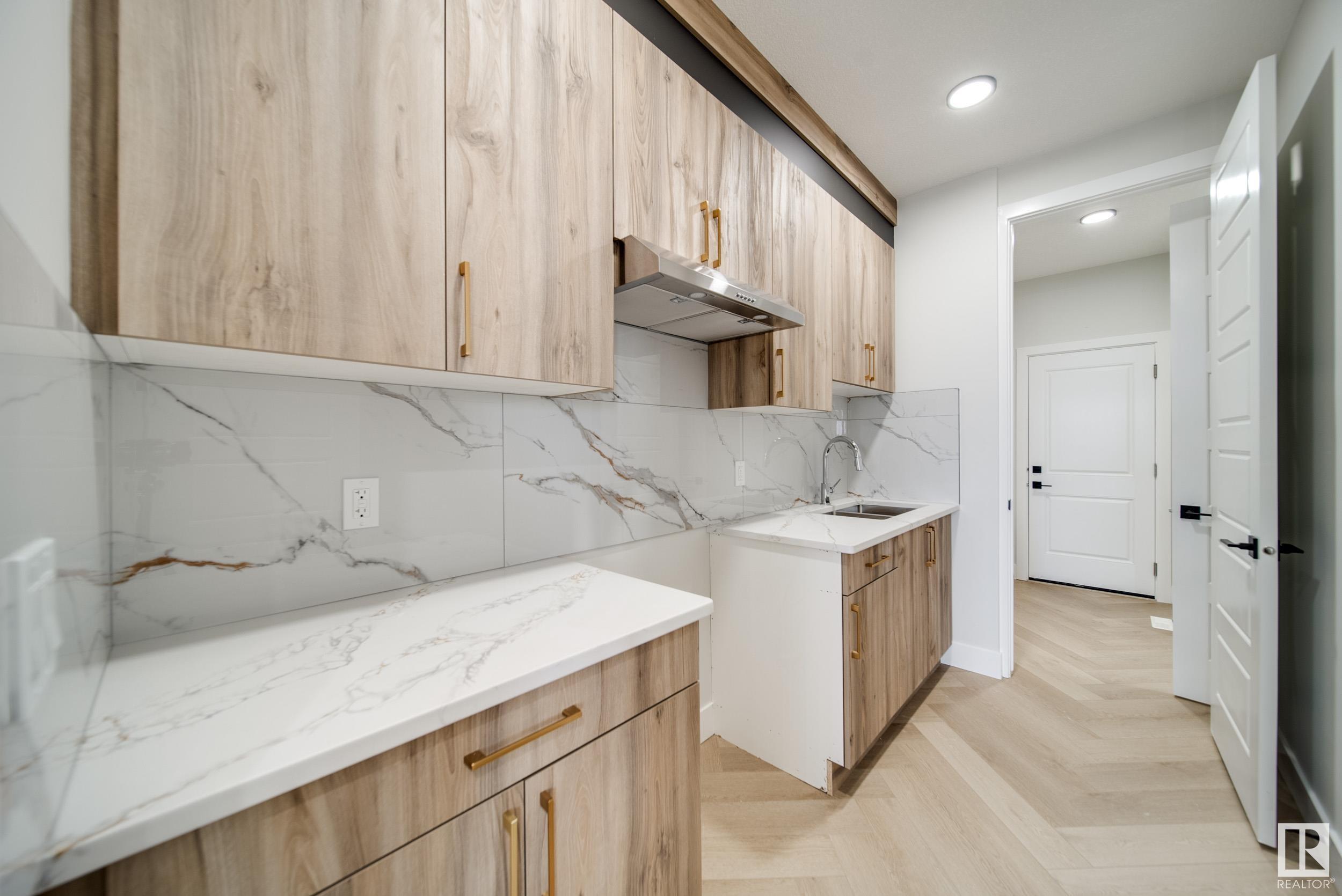      17043 45 ST NW , Edmonton,  ,T5Y 4C9 ;  Listing Number: MLS E4417998