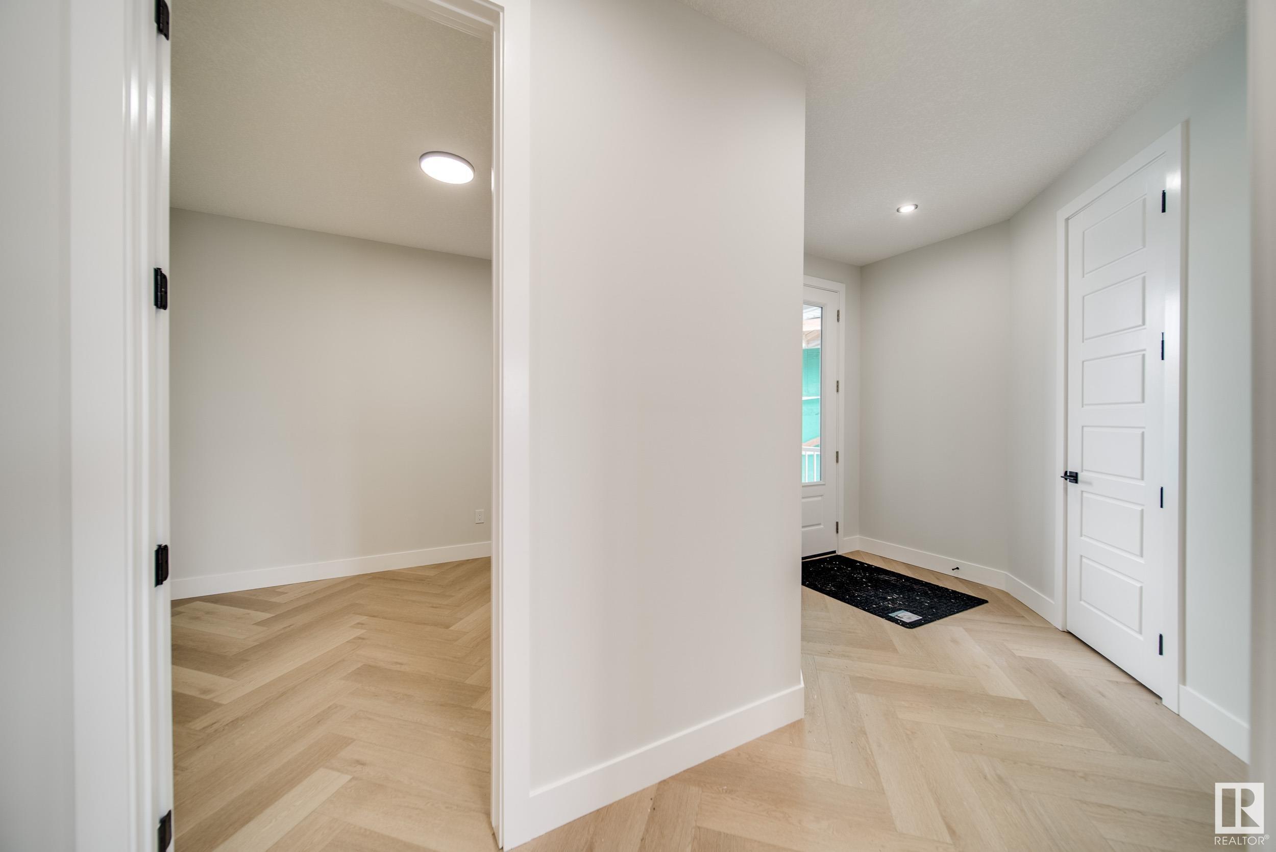      17043 45 ST NW , Edmonton,  ,T5Y 4C9 ;  Listing Number: MLS E4417998