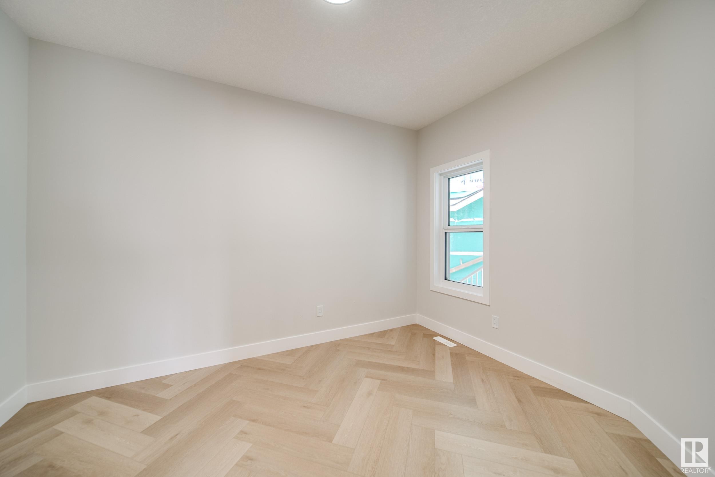      17043 45 ST NW , Edmonton,  ,T5Y 4C9 ;  Listing Number: MLS E4417998
