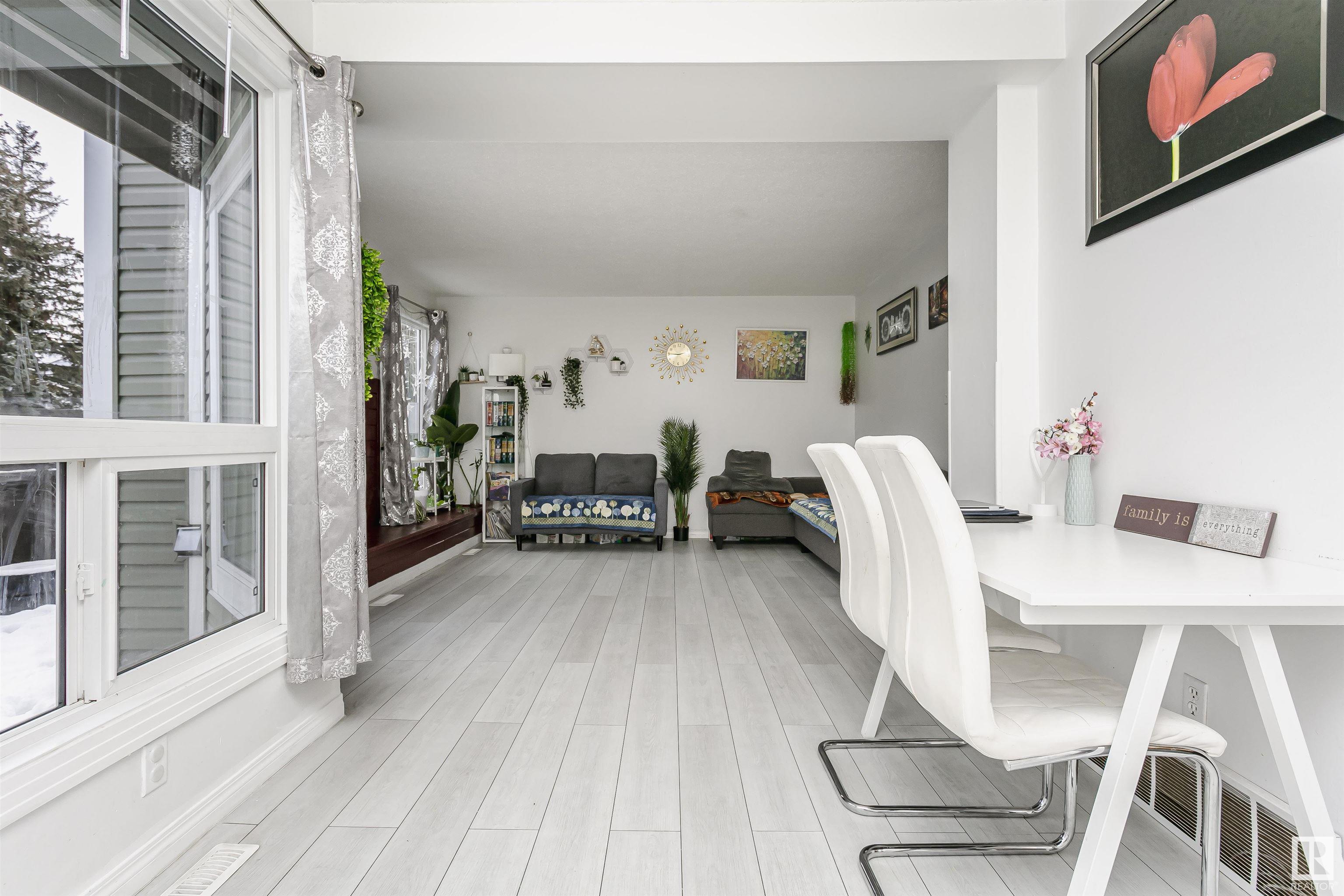      #50 1820 56 ST NW , Edmonton,  ,T6L 5L4 ;  Listing Number: MLS E4418000