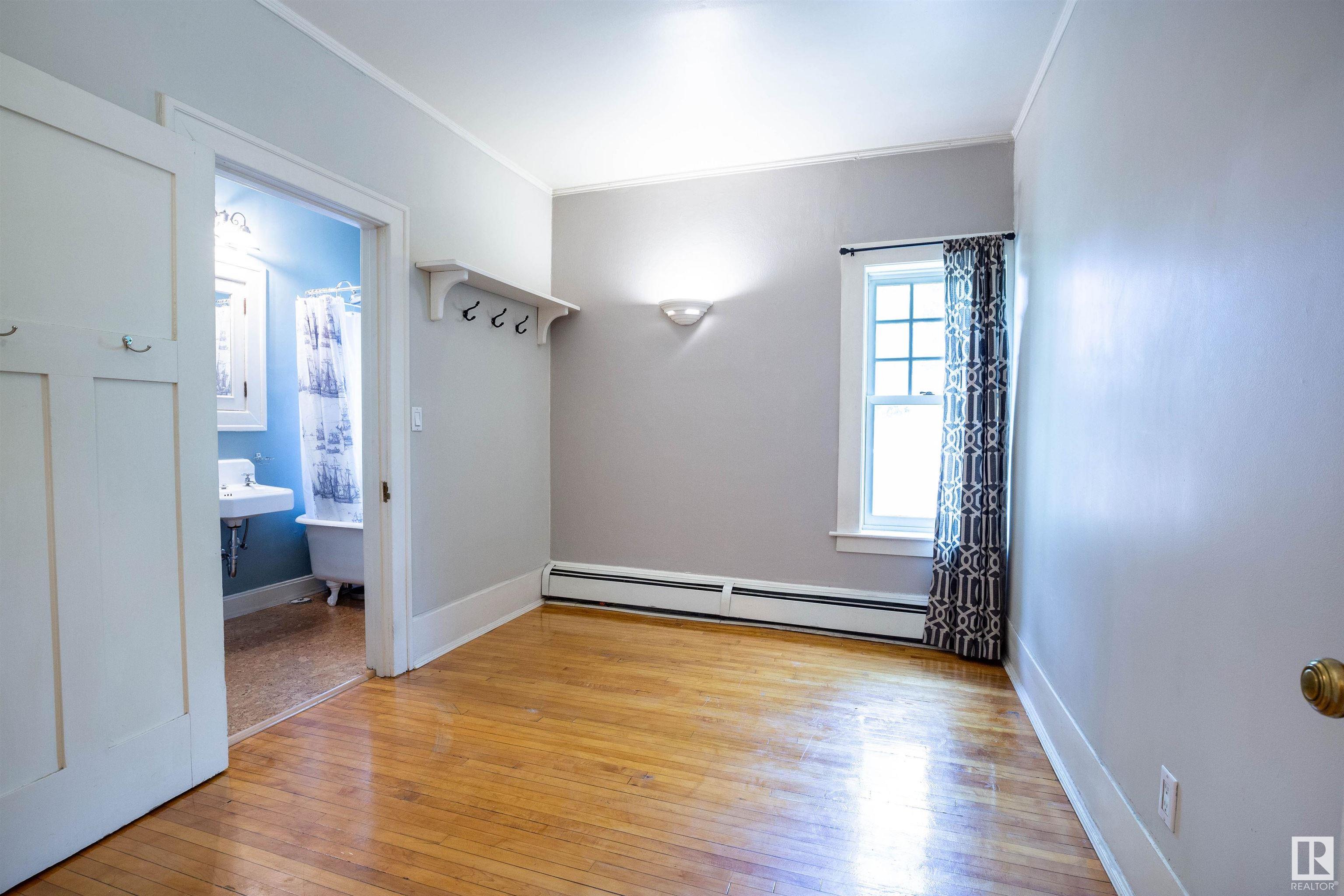      #205 9955 114 ST NW , Edmonton,  ,T5K 1P7 ;  Listing Number: MLS E4418002