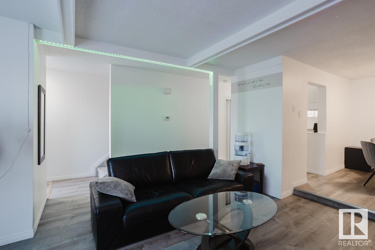      198 MARLBOROUGH PL NW , Edmonton,  ,T5T 1Y6 ;  Listing Number: MLS E4418004