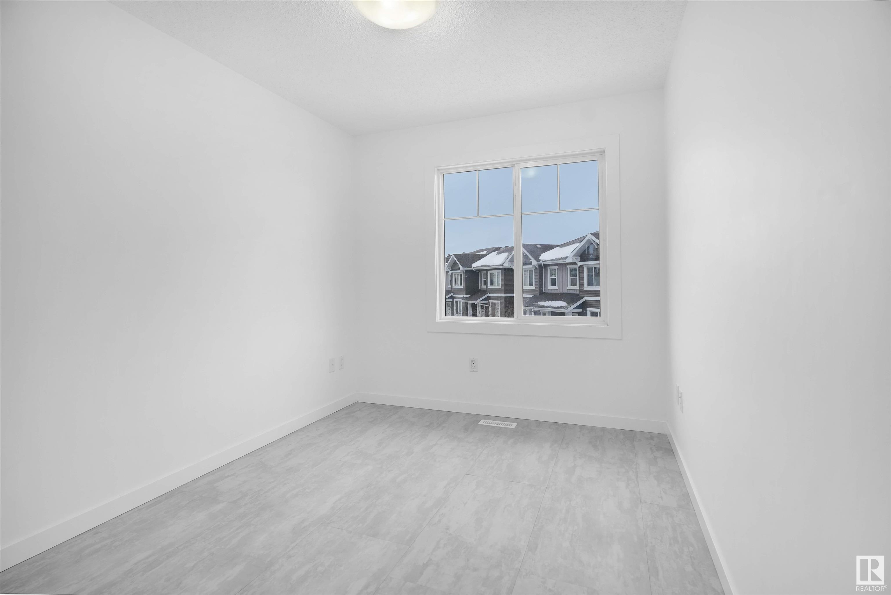      #28 1140 CHAPPELLE BV SW , Edmonton,  ,T6W 2Z3 ;  Listing Number: MLS E4418006