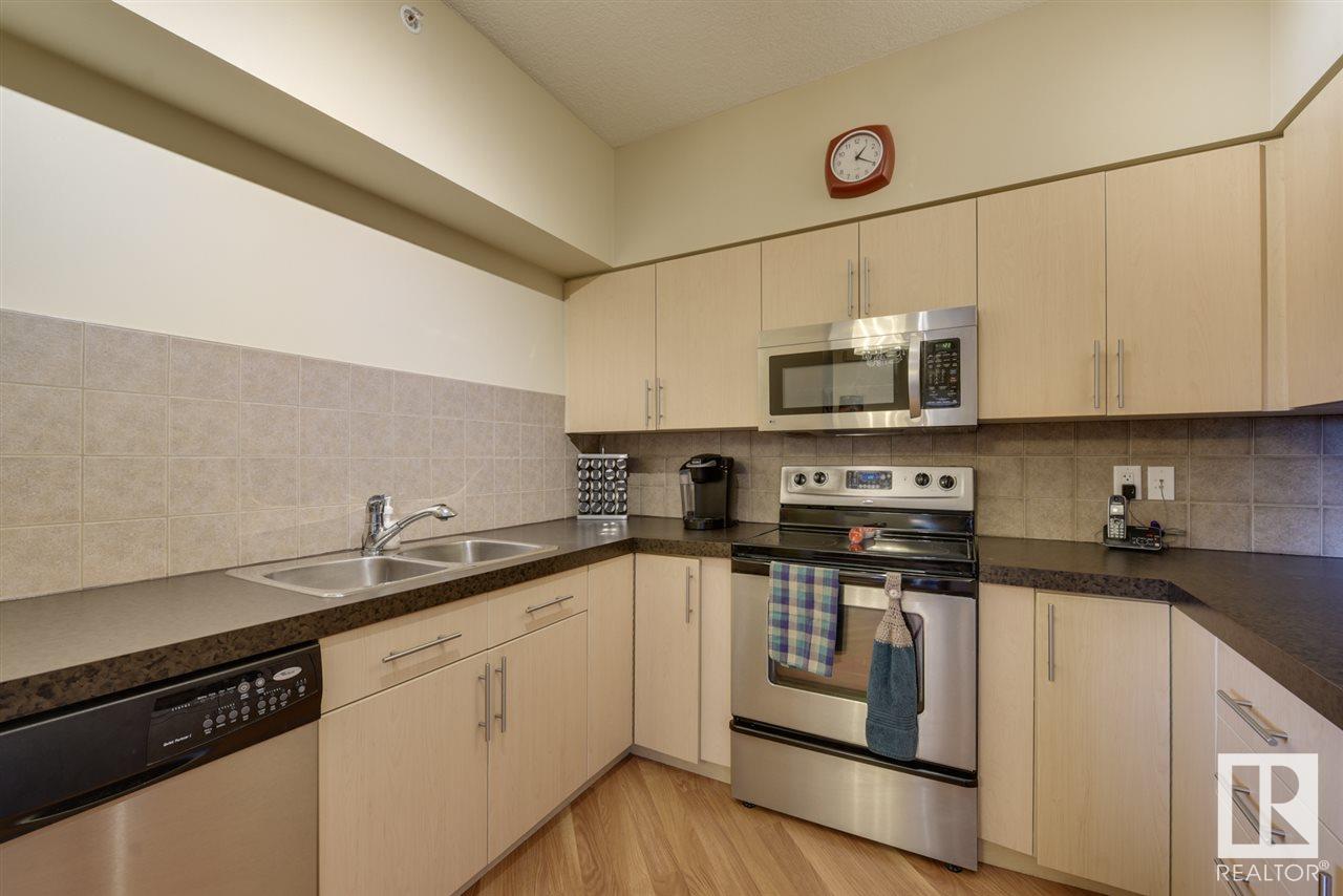      #906 10136 104 ST NW , Edmonton,  ,T5J 0B5 ;  Listing Number: MLS E4418023