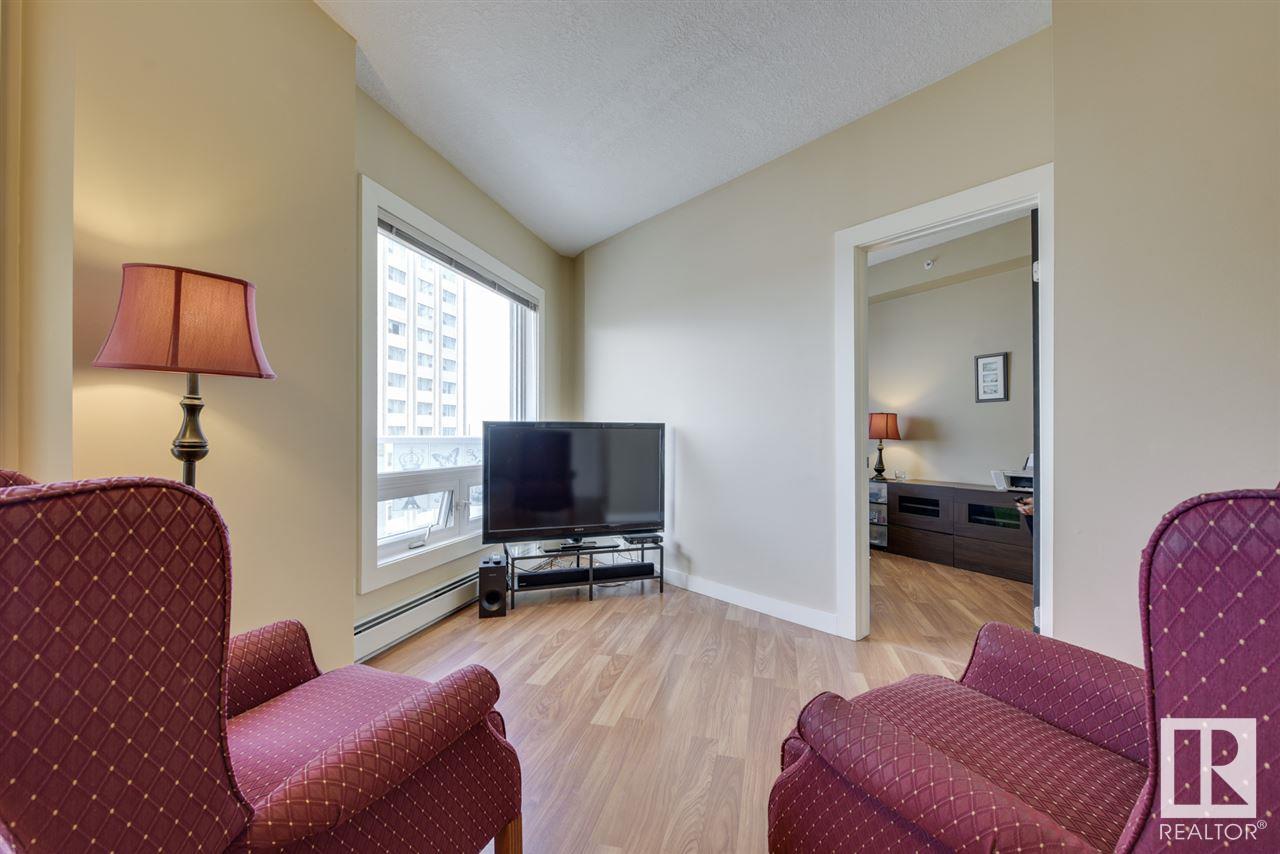      #906 10136 104 ST NW , Edmonton,  ,T5J 0B5 ;  Listing Number: MLS E4418023