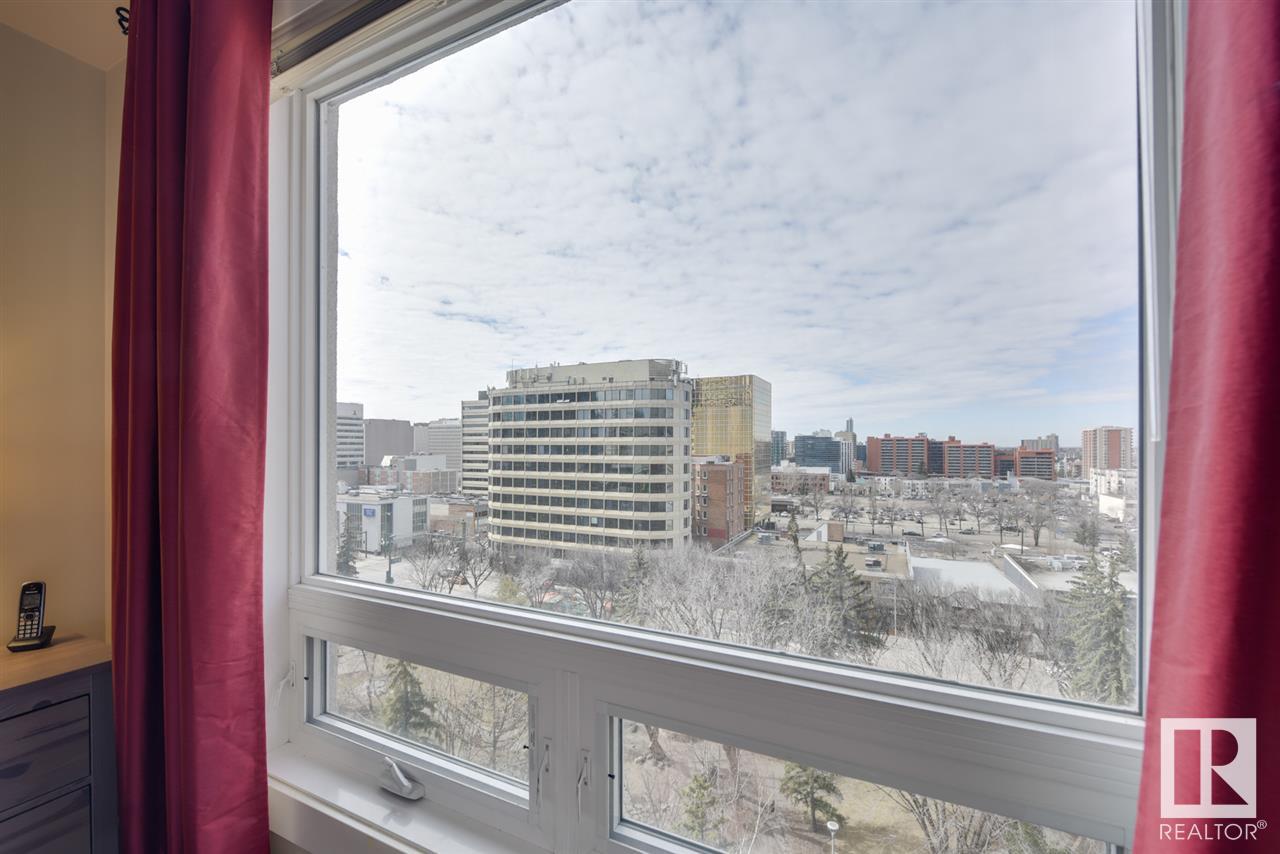      #906 10136 104 ST NW , Edmonton,  ,T5J 0B5 ;  Listing Number: MLS E4418023