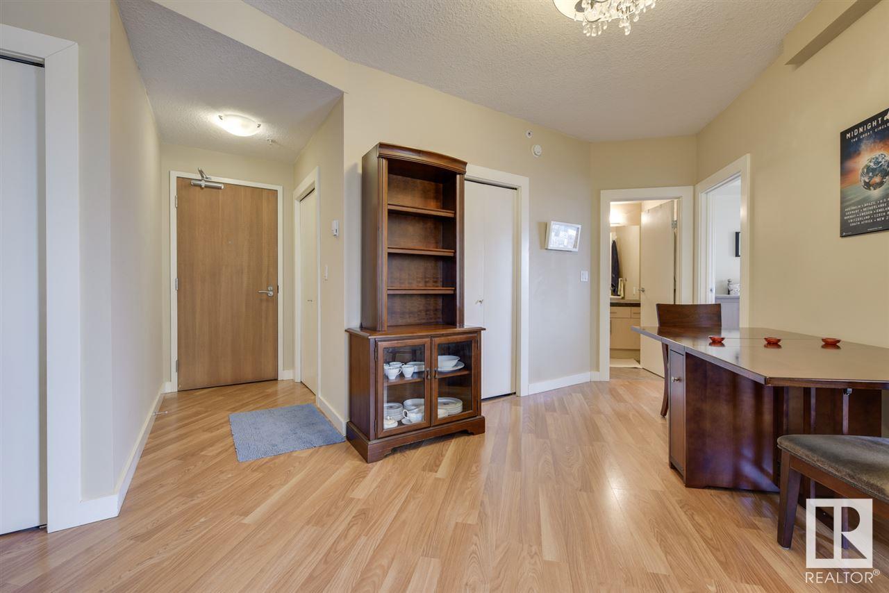      #906 10136 104 ST NW , Edmonton,  ,T5J 0B5 ;  Listing Number: MLS E4418023