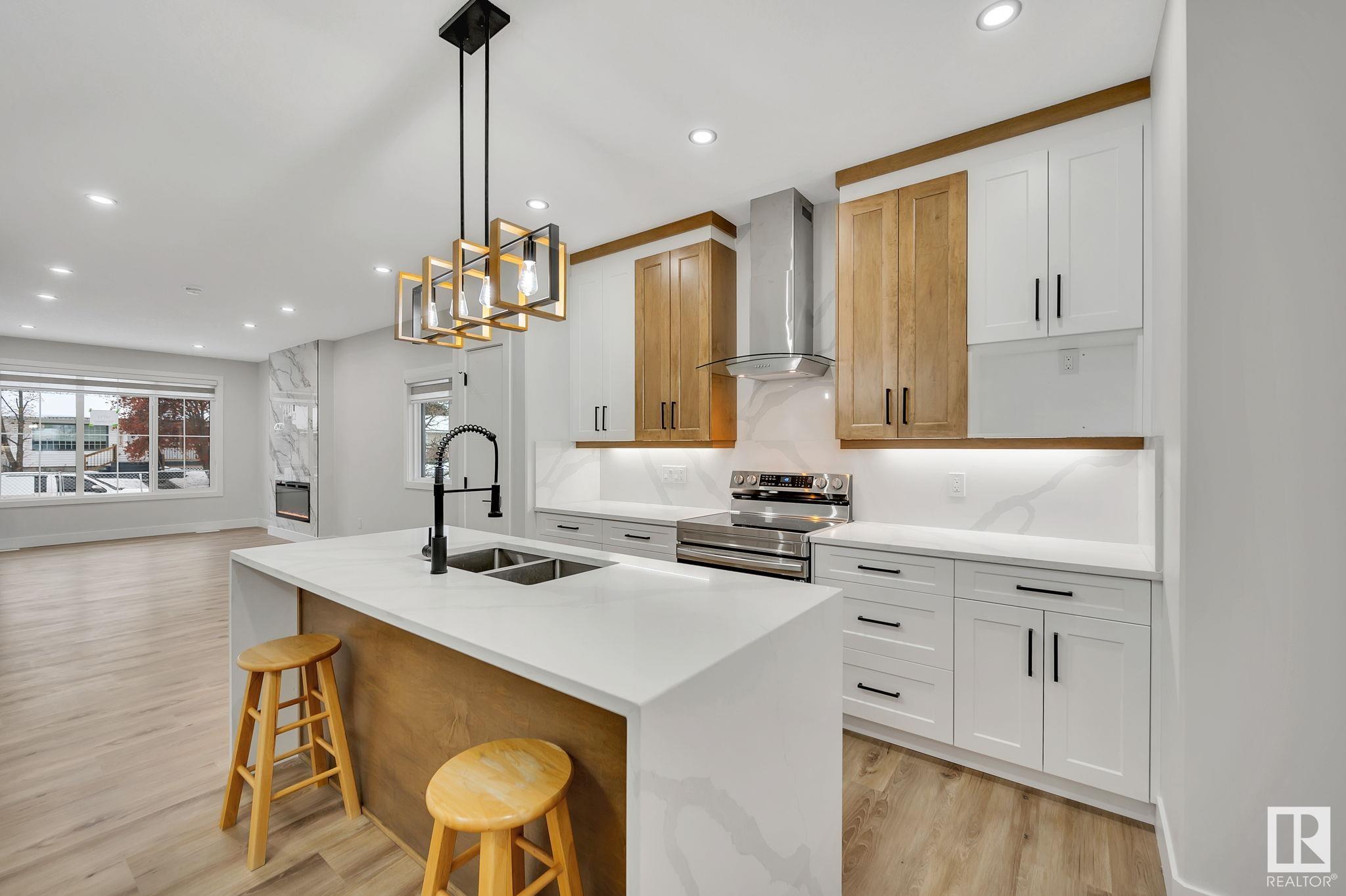      10713 52 ST NW NW , Edmonton,  ,T6H 2H2 ;  Listing Number: MLS E4418026